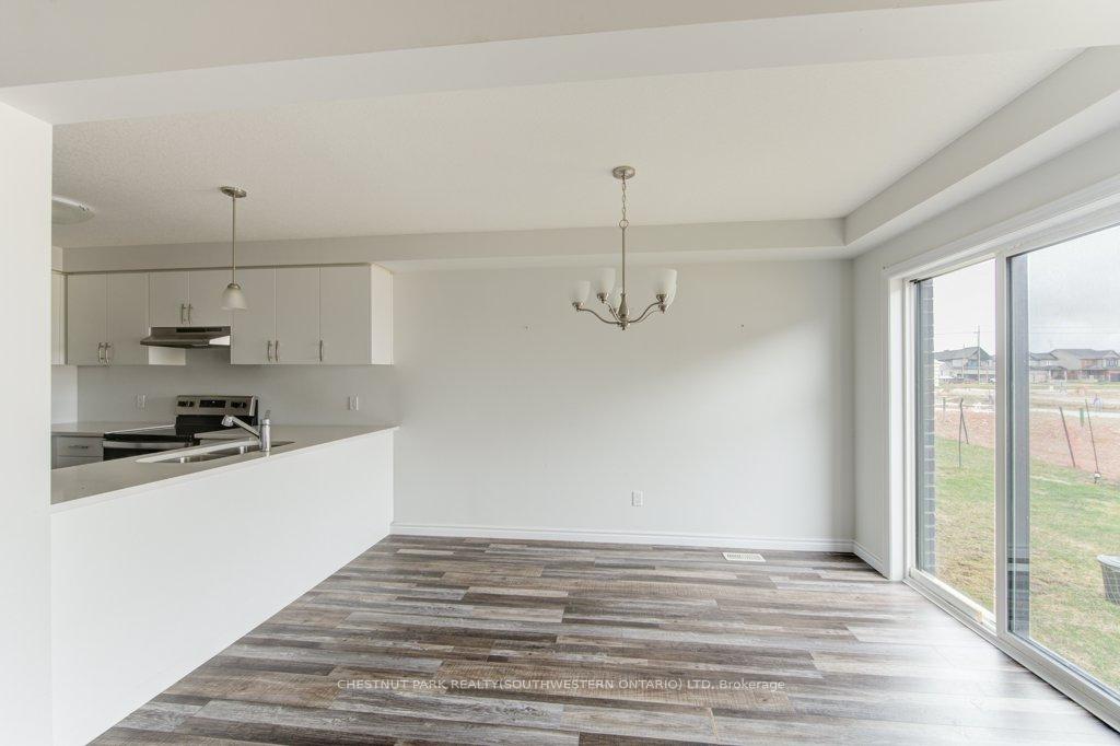 Photo 22 of 317 Bradshaw Drive, Stratford — HOMEH