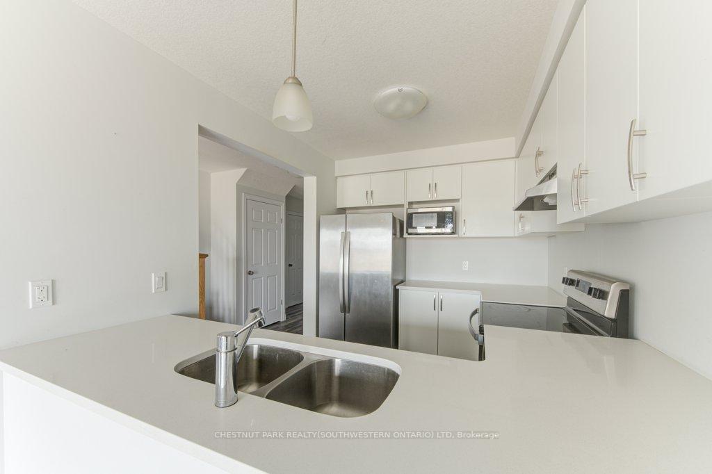 Photo 24 of 317 Bradshaw Drive, Stratford — HOMEH