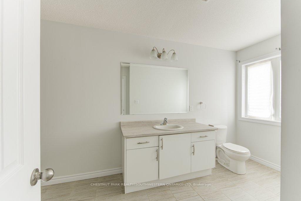 Photo 38 of 317 Bradshaw Drive, Stratford — HOMEH