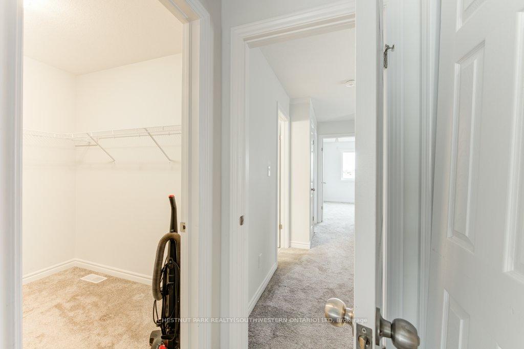 Photo 40 of 317 Bradshaw Drive, Stratford — HOMEH