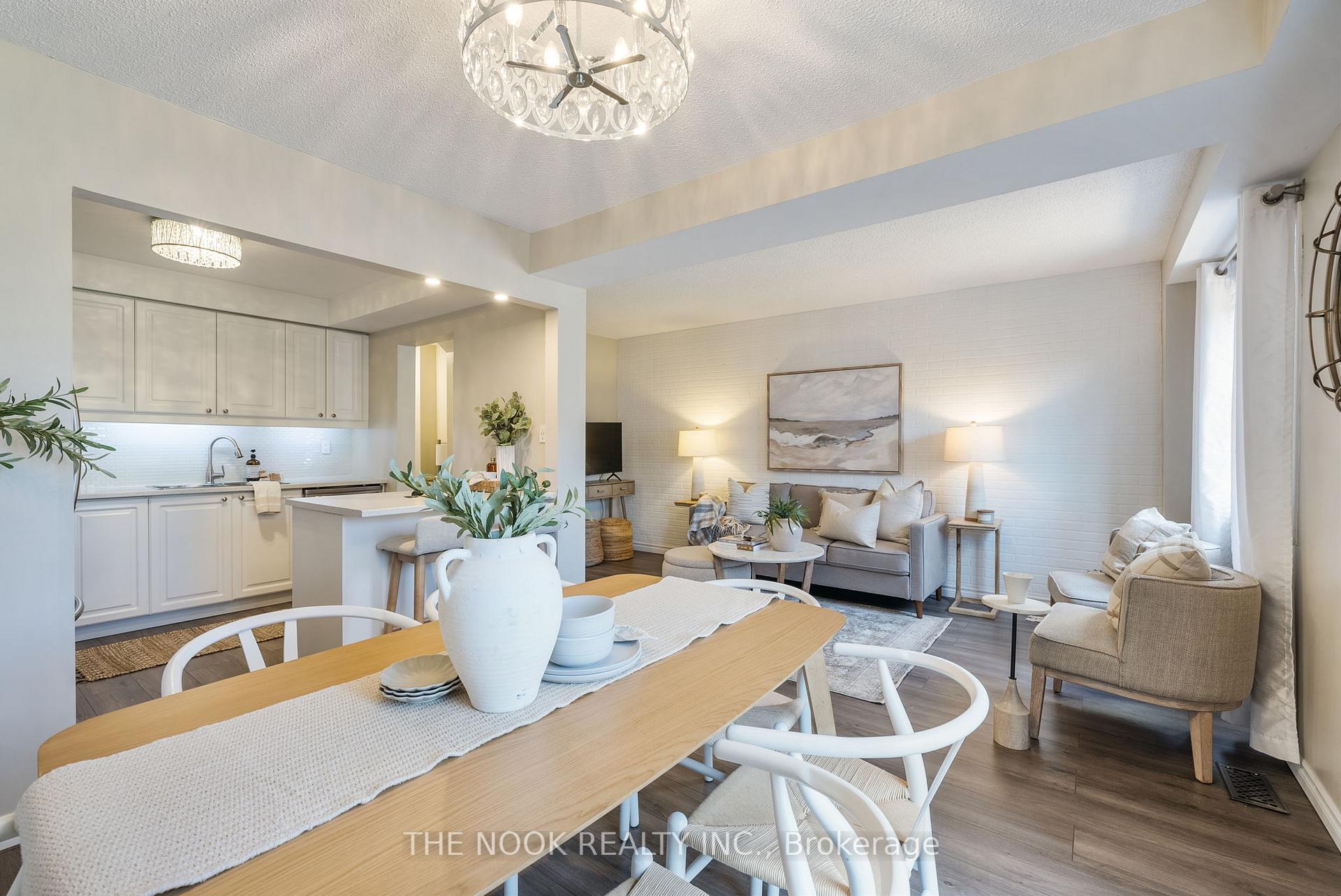 Photo 33 of 39 Wallace Drive, Whitby, Pringle Creek — HOMEH