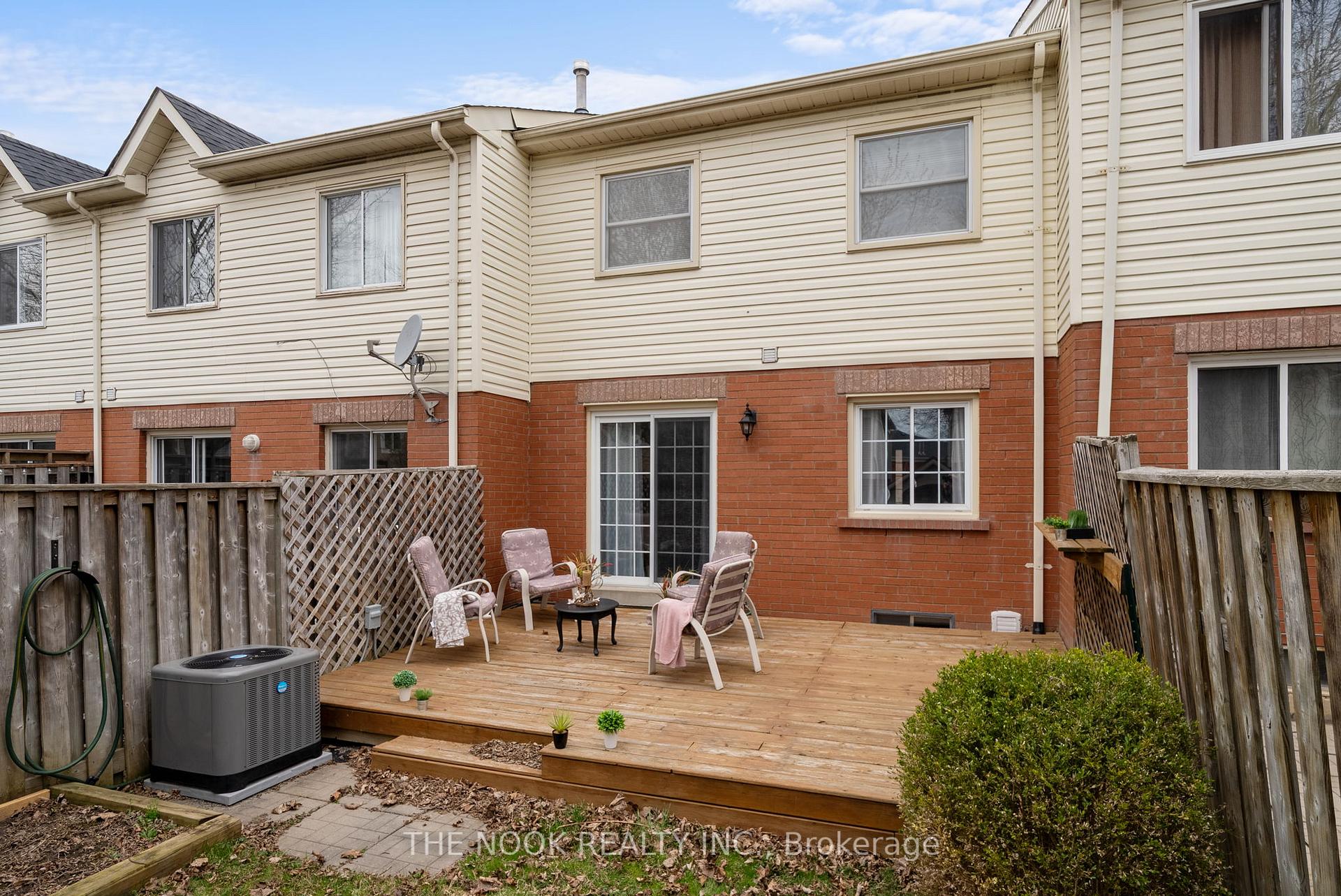 Photo 69 of 39 Wallace Drive, Whitby, Pringle Creek — HOMEH