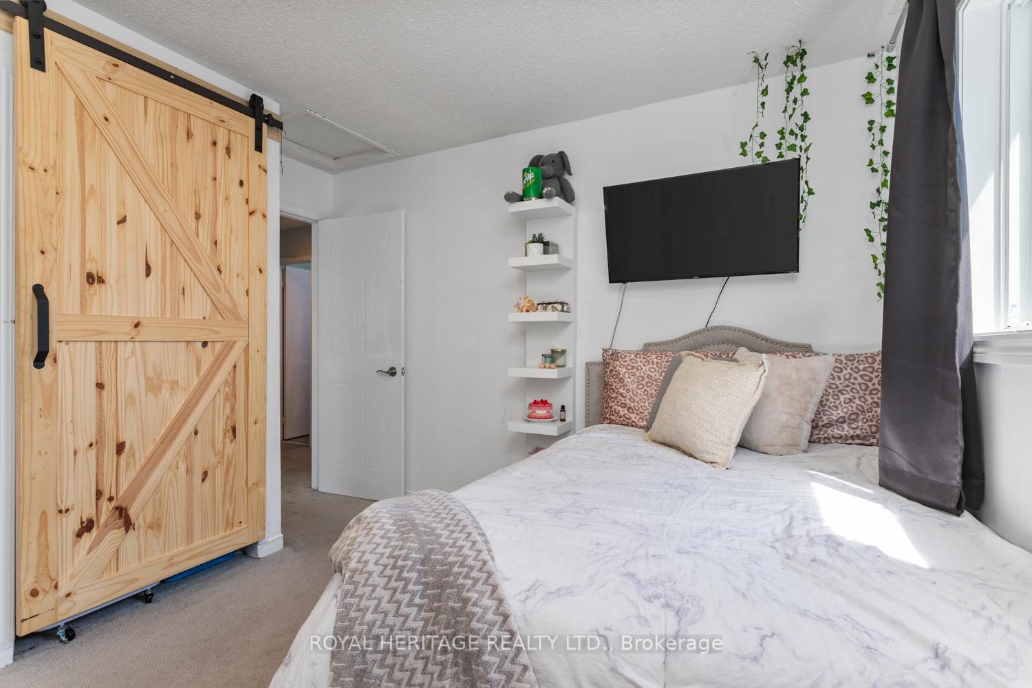 Photo 21 of 101 Hart Boulevard, Clarington, Newcastle — HOMEH