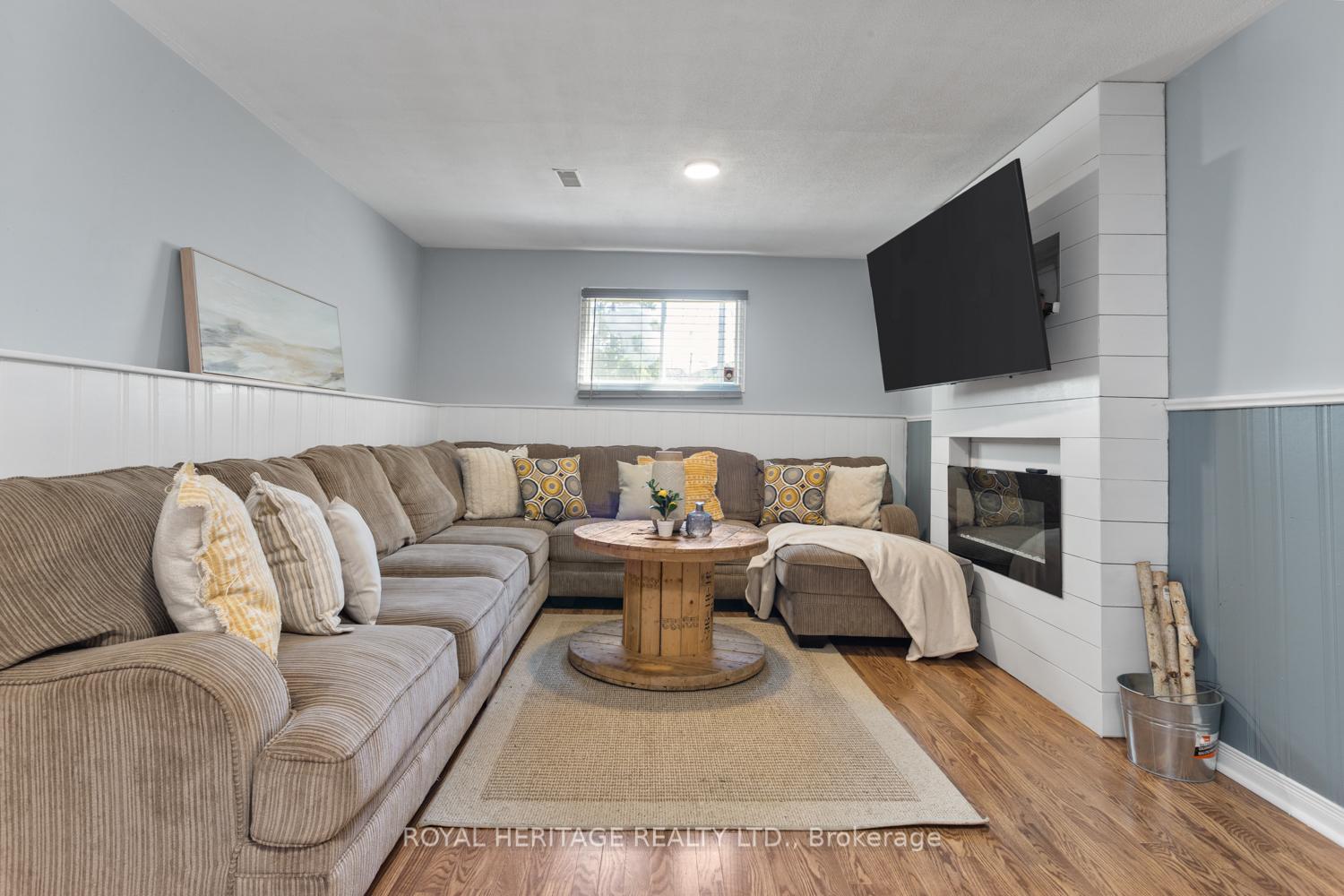 Photo 24 of 101 Hart Boulevard, Clarington, Newcastle — HOMEH