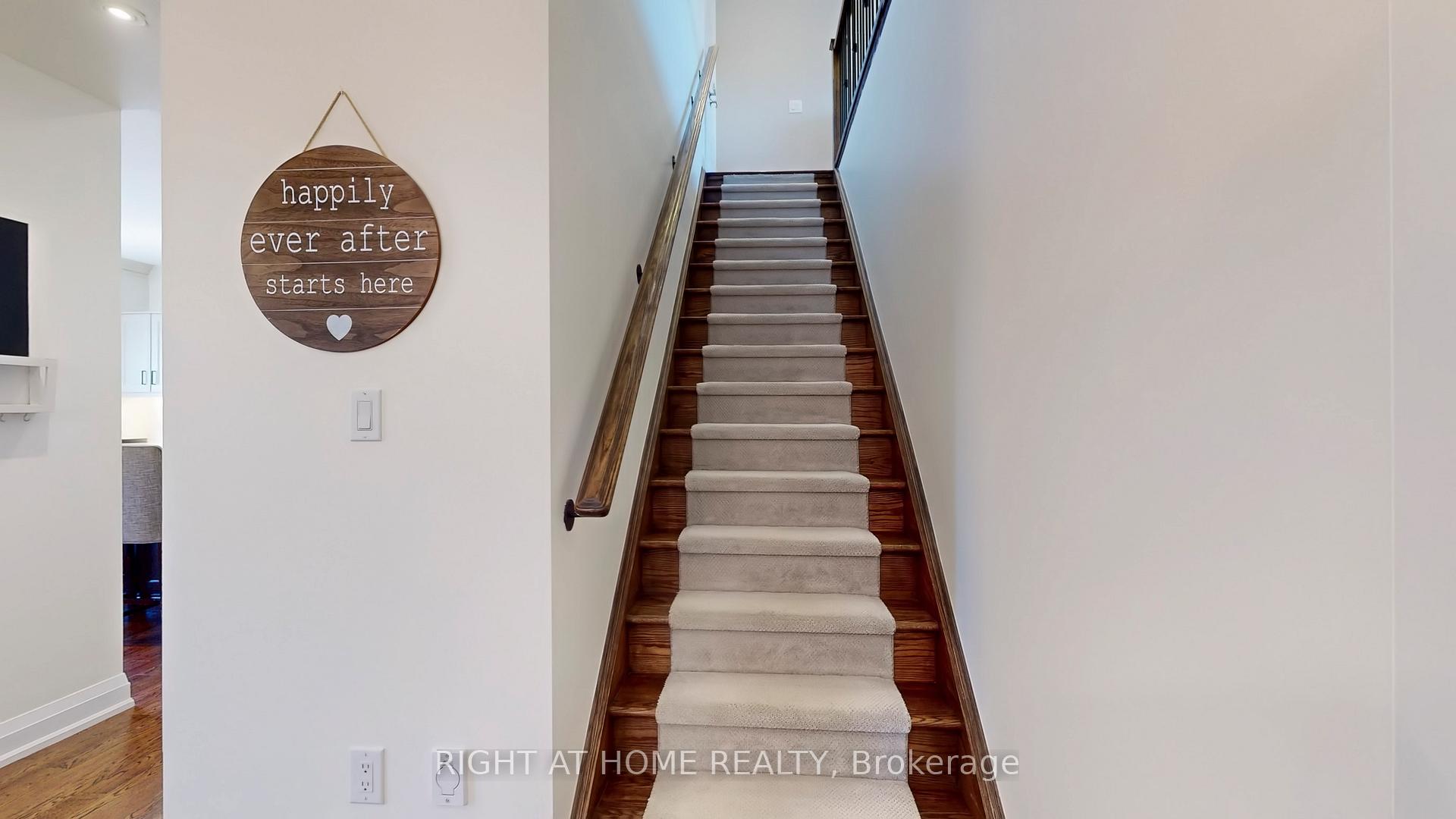 Photo 19 of 9 Bastia Street, Hamilton, Waterdown — HOMEH