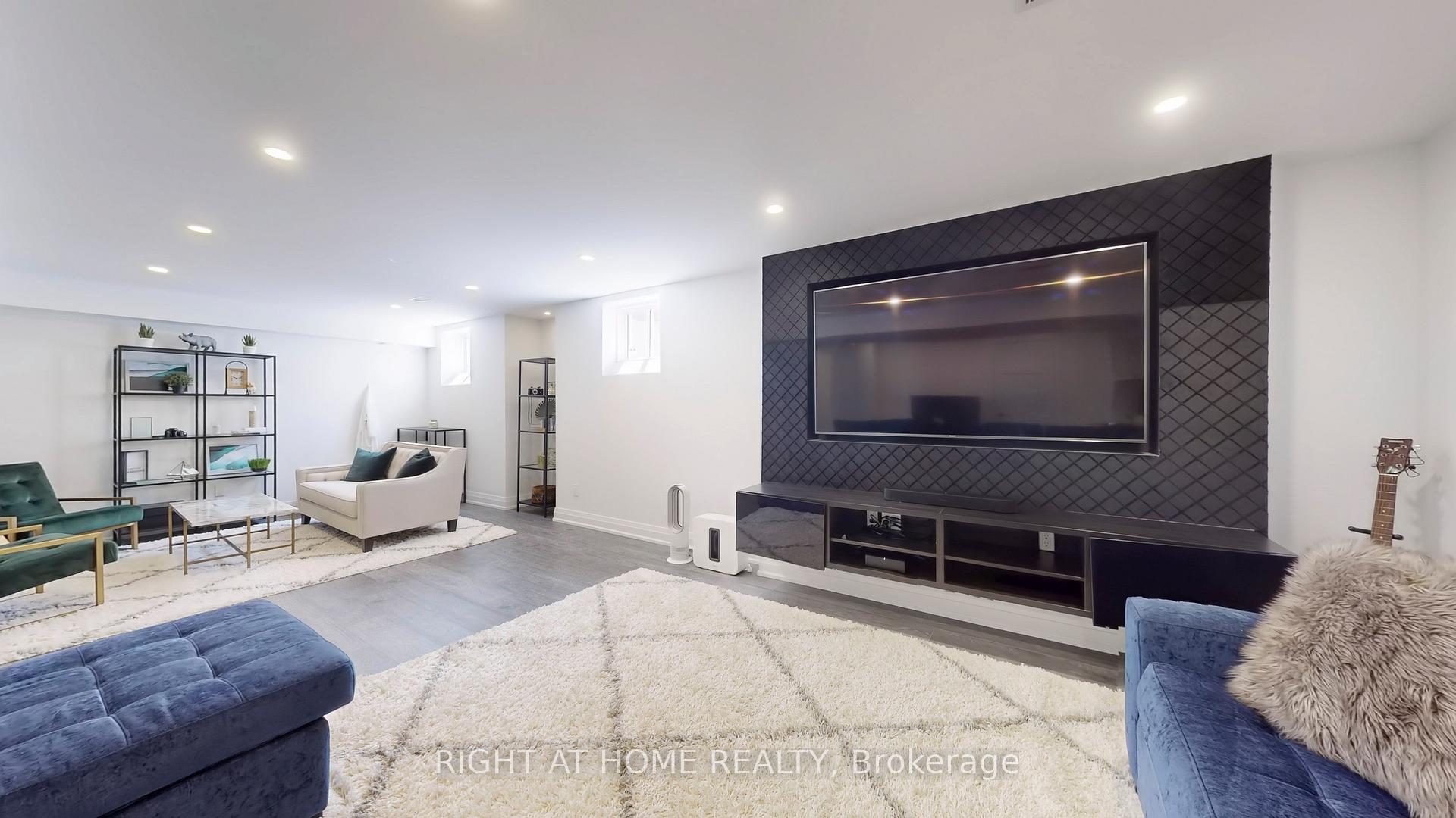Photo 42 of 9 Bastia Street, Hamilton, Waterdown — HOMEH
