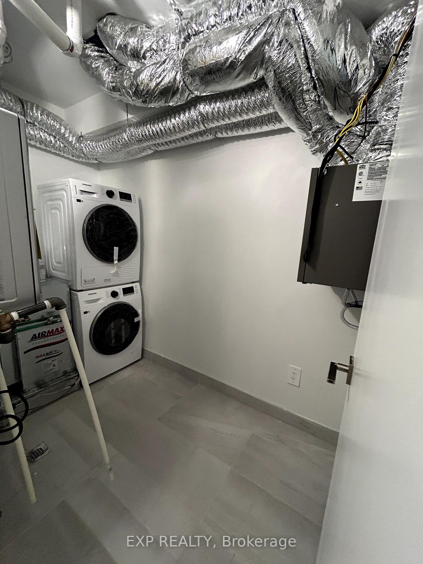 Photo 7 of Unit Unit 16, 65 Romilly Avenue, Brampton, Northwest Brampton — HOMEH