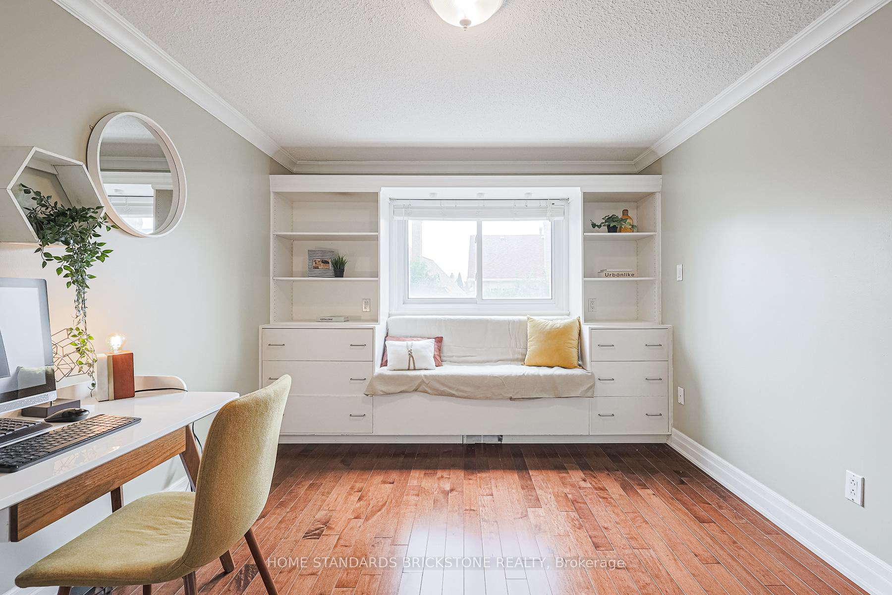 Photo 21 of 54 Peter Andrew Crescent W, Vaughan, Brownridge — HOMEH
