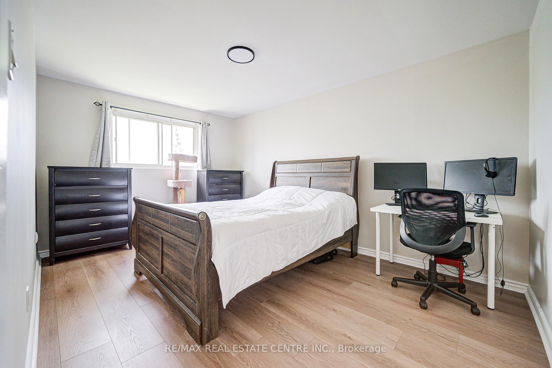 Photo 22 of 244 Archdekin Drive, Brampton, Madoc — HOMEH