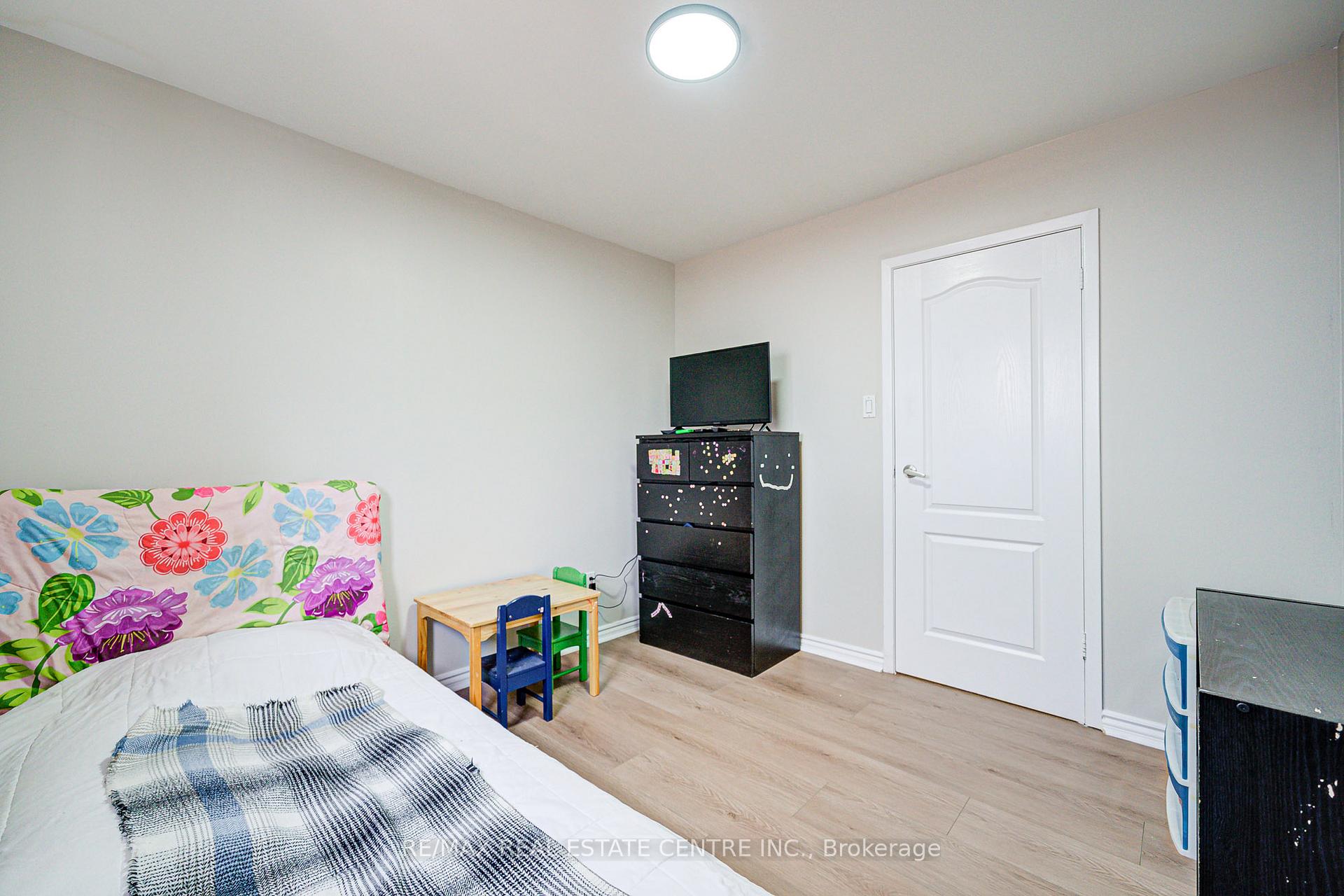 Photo 26 of 244 Archdekin Drive, Brampton, Madoc — HOMEH