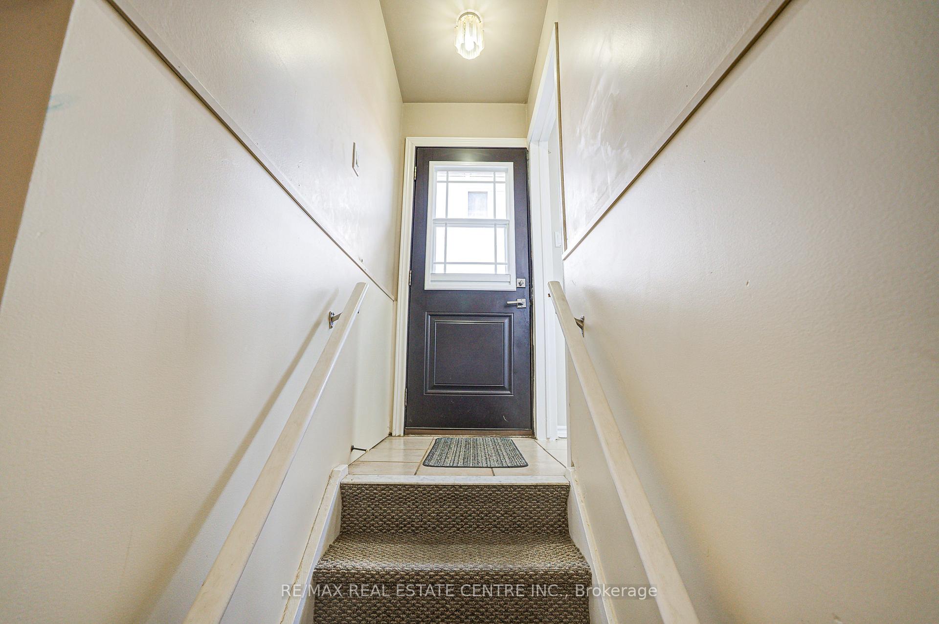Photo 29 of 244 Archdekin Drive, Brampton, Madoc — HOMEH