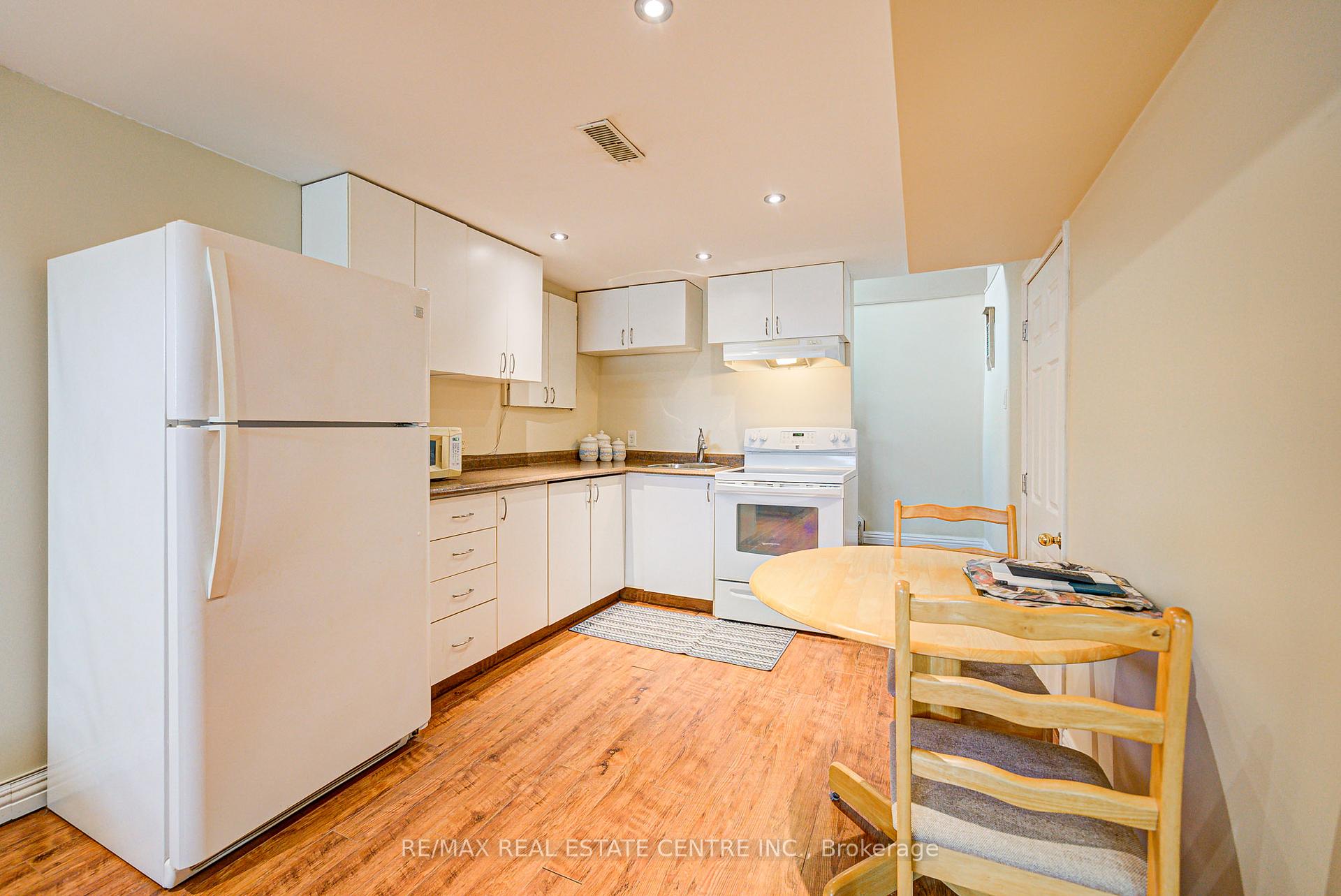 Photo 32 of 244 Archdekin Drive, Brampton, Madoc — HOMEH
