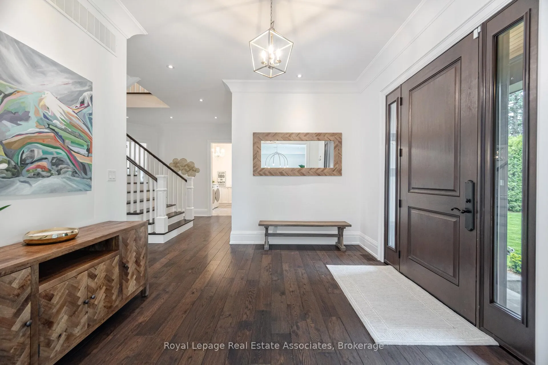 Photo 5 of 157 Dianne Avenue, Oakville, Morrison — HOMEH