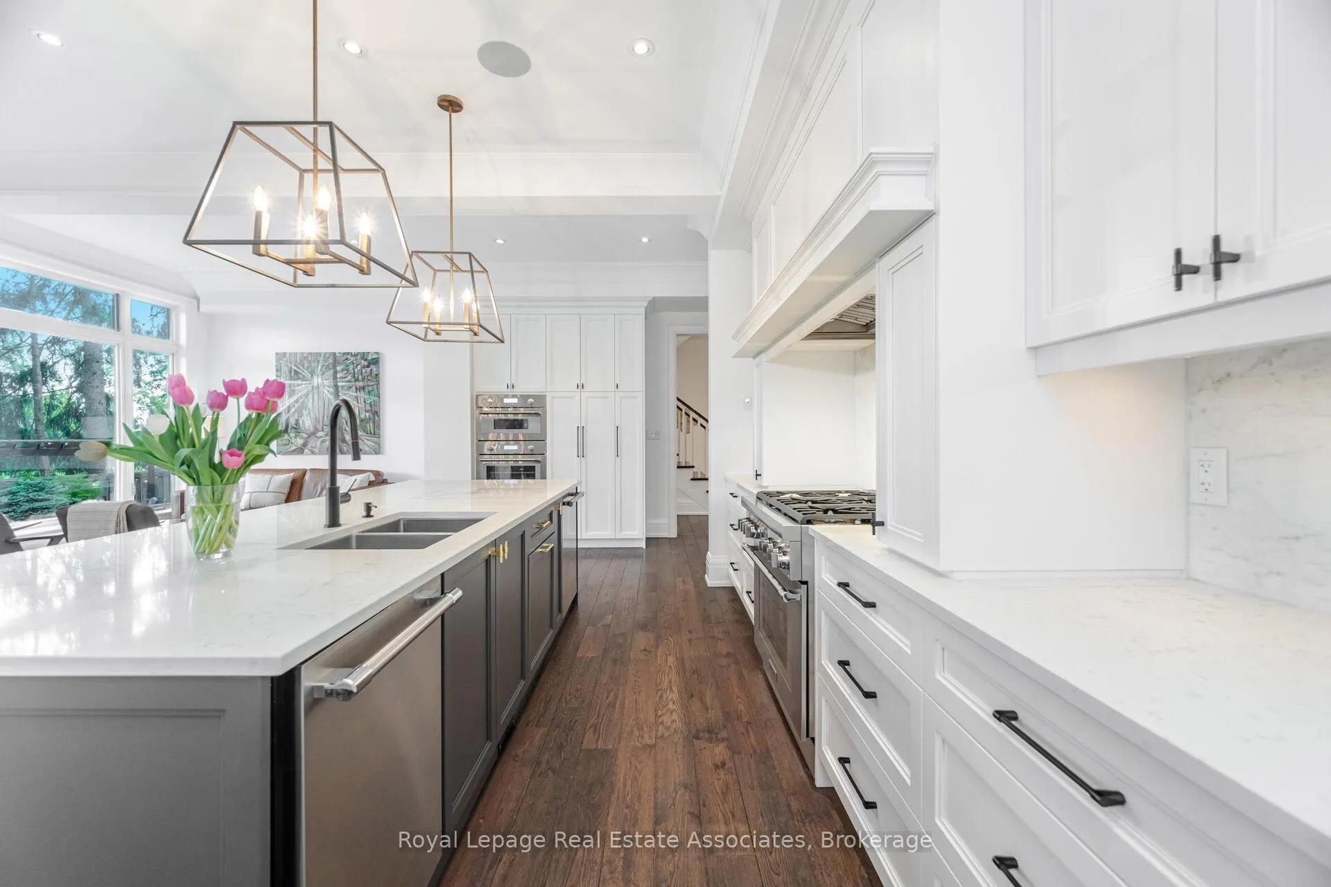 Photo 12 of 157 Dianne Avenue, Oakville, Morrison — HOMEH