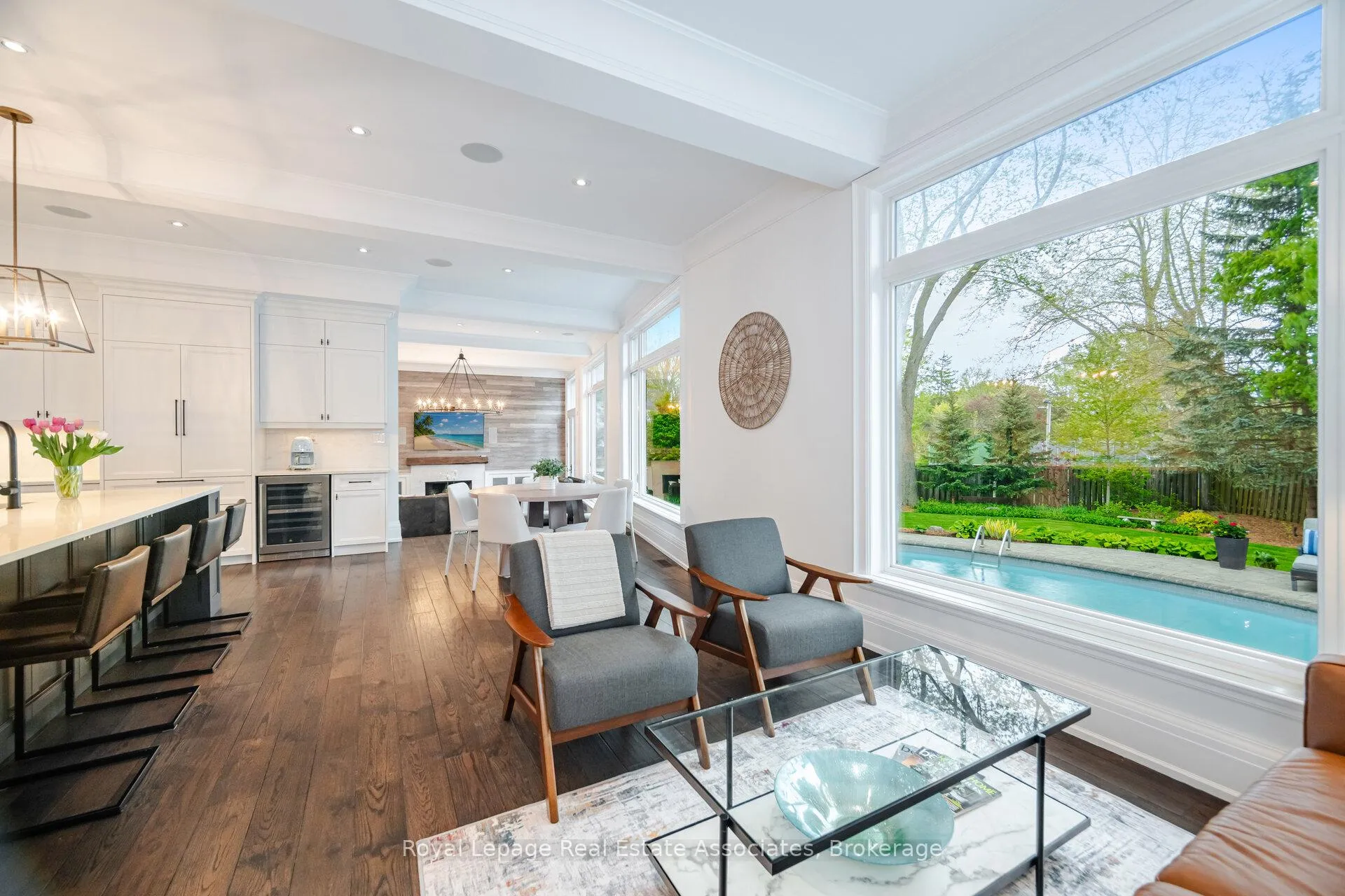 Photo 14 of 157 Dianne Avenue, Oakville, Morrison — HOMEH
