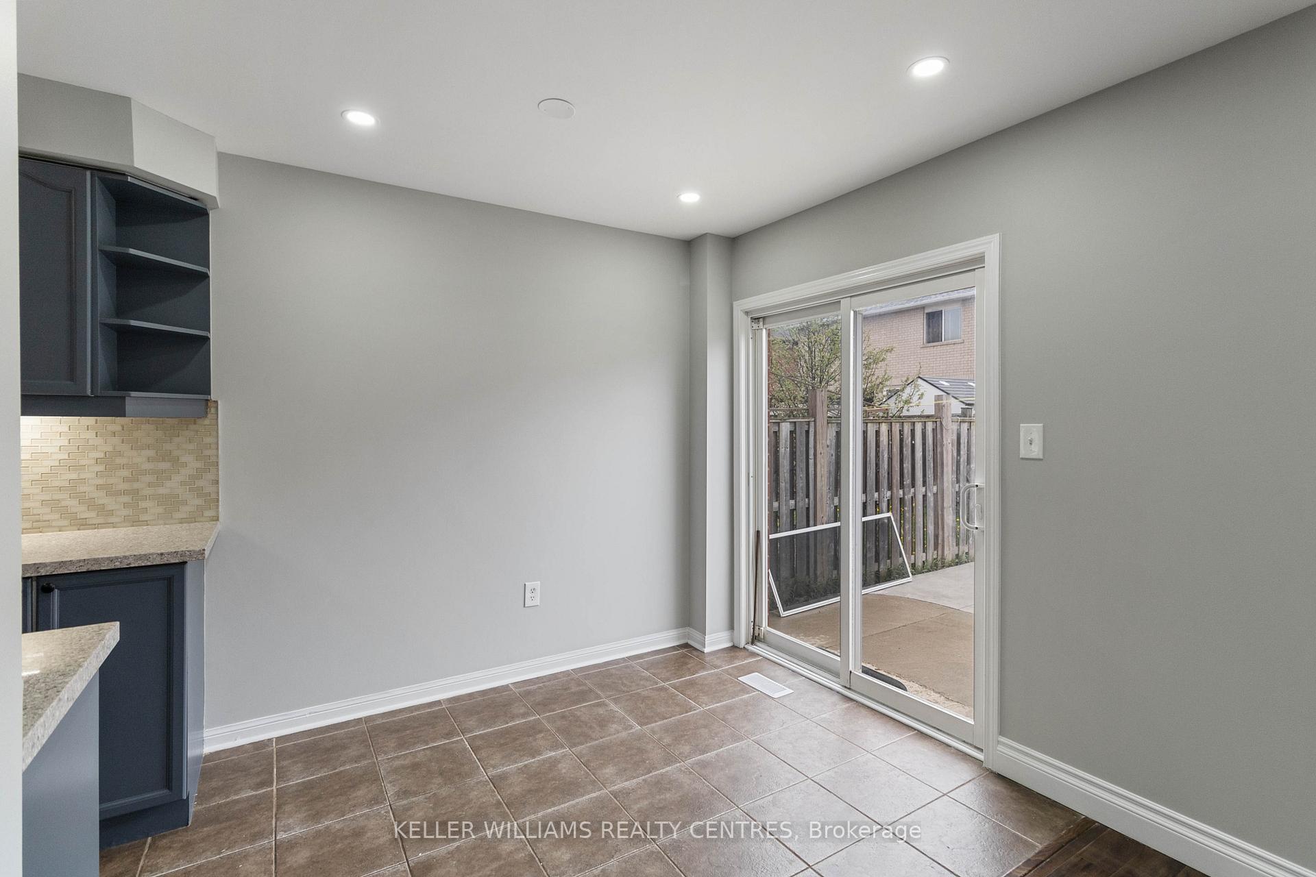 Photo 15 of 20 Parisian Road, Brampton, Vales of Castlemore — HOMEH