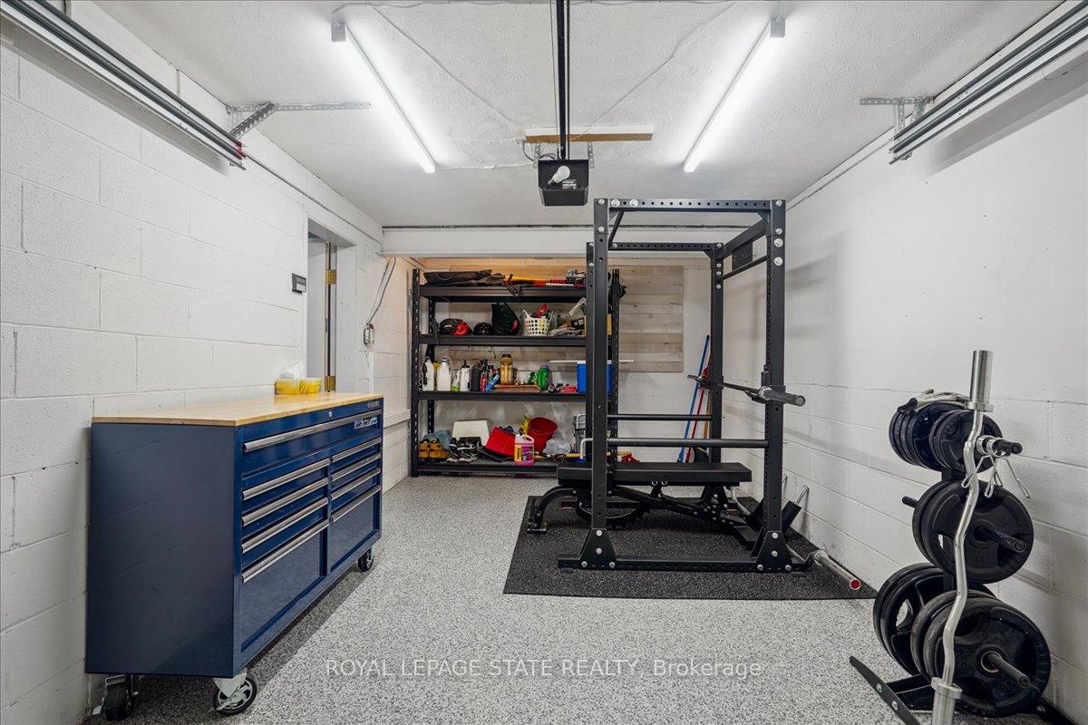 Photo 7 of Unit 19, 125 Bonaventure Drive, Hamilton, Gilbert — HOMEH