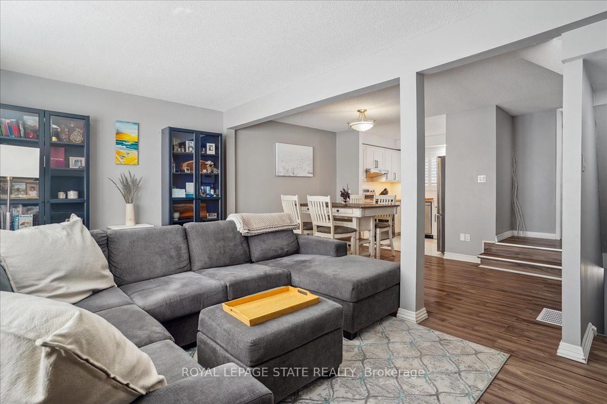 Photo 13 of Unit 19, 125 Bonaventure Drive, Hamilton, Gilbert — HOMEH