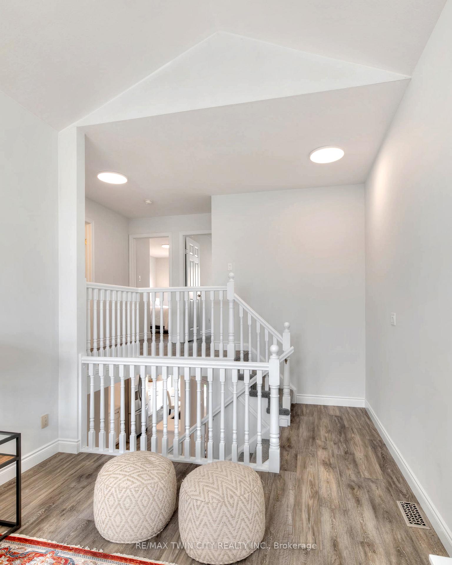 Photo 22 of 714A Columbia Forest Boulevard, Waterloo — HOMEH