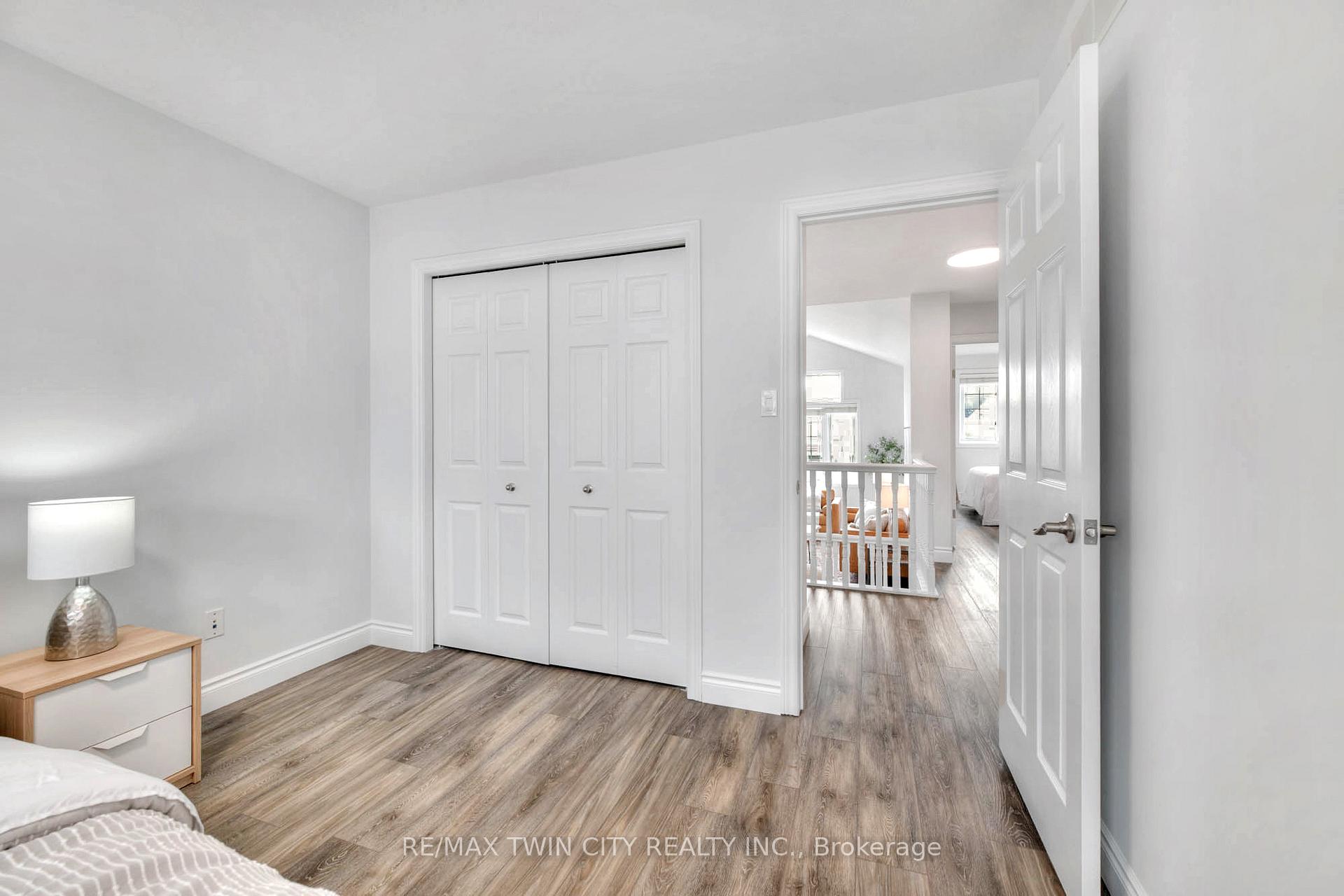 Photo 26 of 714A Columbia Forest Boulevard, Waterloo — HOMEH