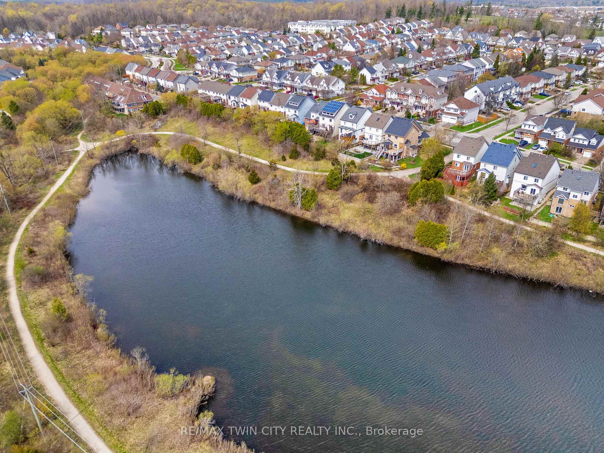 Photo 49 of 714A Columbia Forest Boulevard, Waterloo — HOMEH