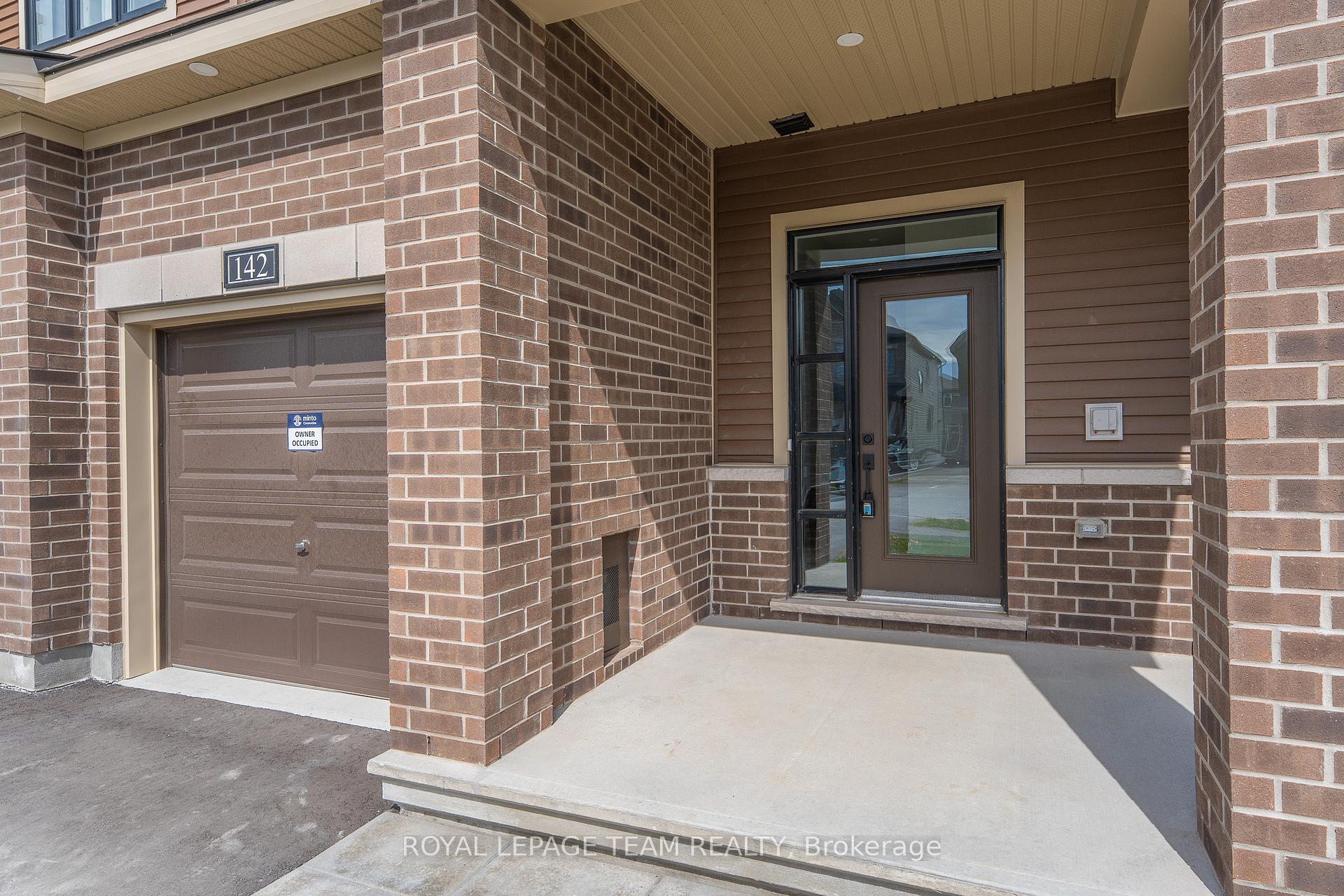 Photo 2 of 142 Invention Boulevard, Ottawa, Kanata - Morgan's Grant/South March — HOMEH