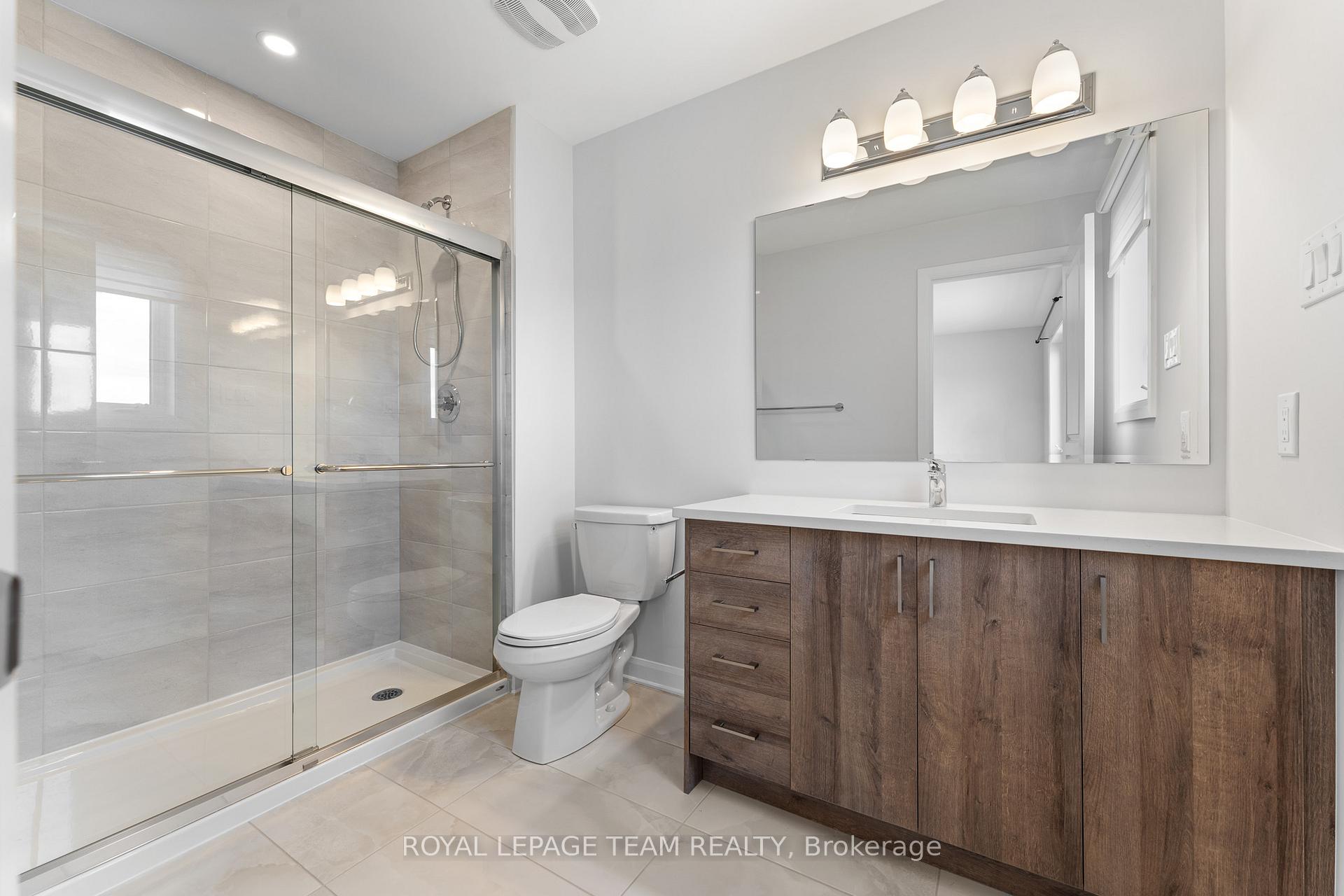 Photo 15 of 142 Invention Boulevard, Ottawa, Kanata - Morgan's Grant/South March — HOMEH