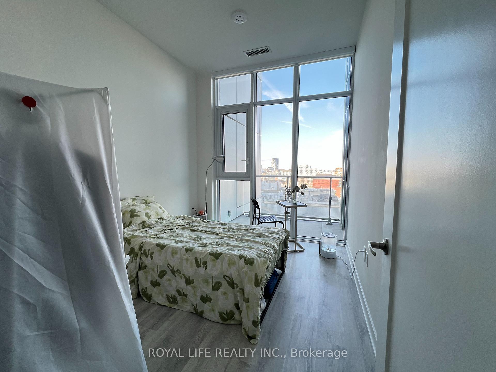 Photo 12 of Unit 1101, 60 Princess Street, Toronto, Waterfront Communities — HOMEH