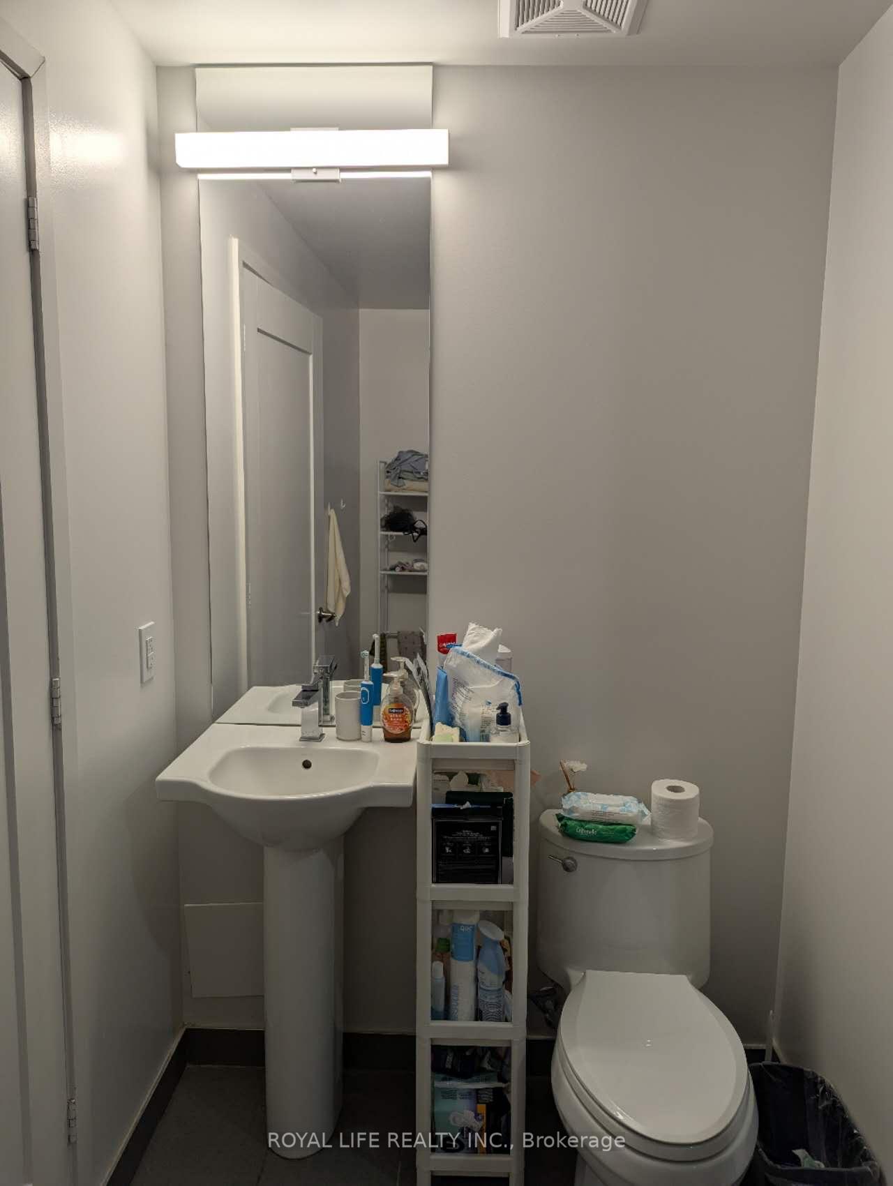 Photo 16 of Unit 1101, 60 Princess Street, Toronto, Waterfront Communities — HOMEH