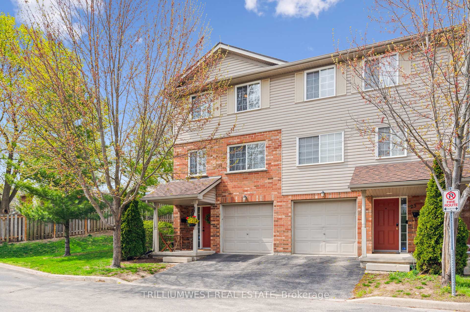 Photo 5 of Unit 22, 120 Dudhope Avenue, Cambridge — HOMEH