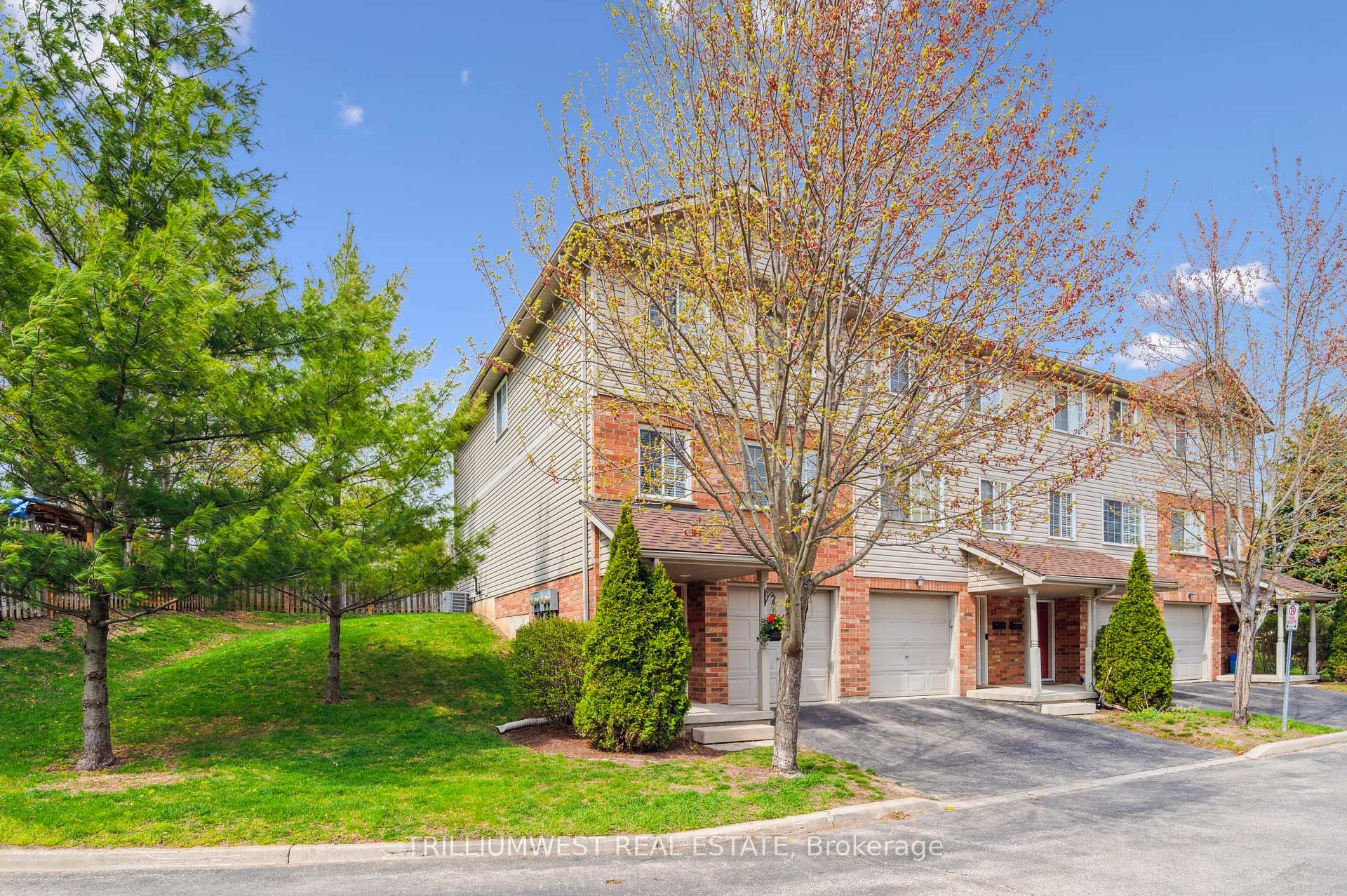 Photo 6 of Unit 22, 120 Dudhope Avenue, Cambridge — HOMEH