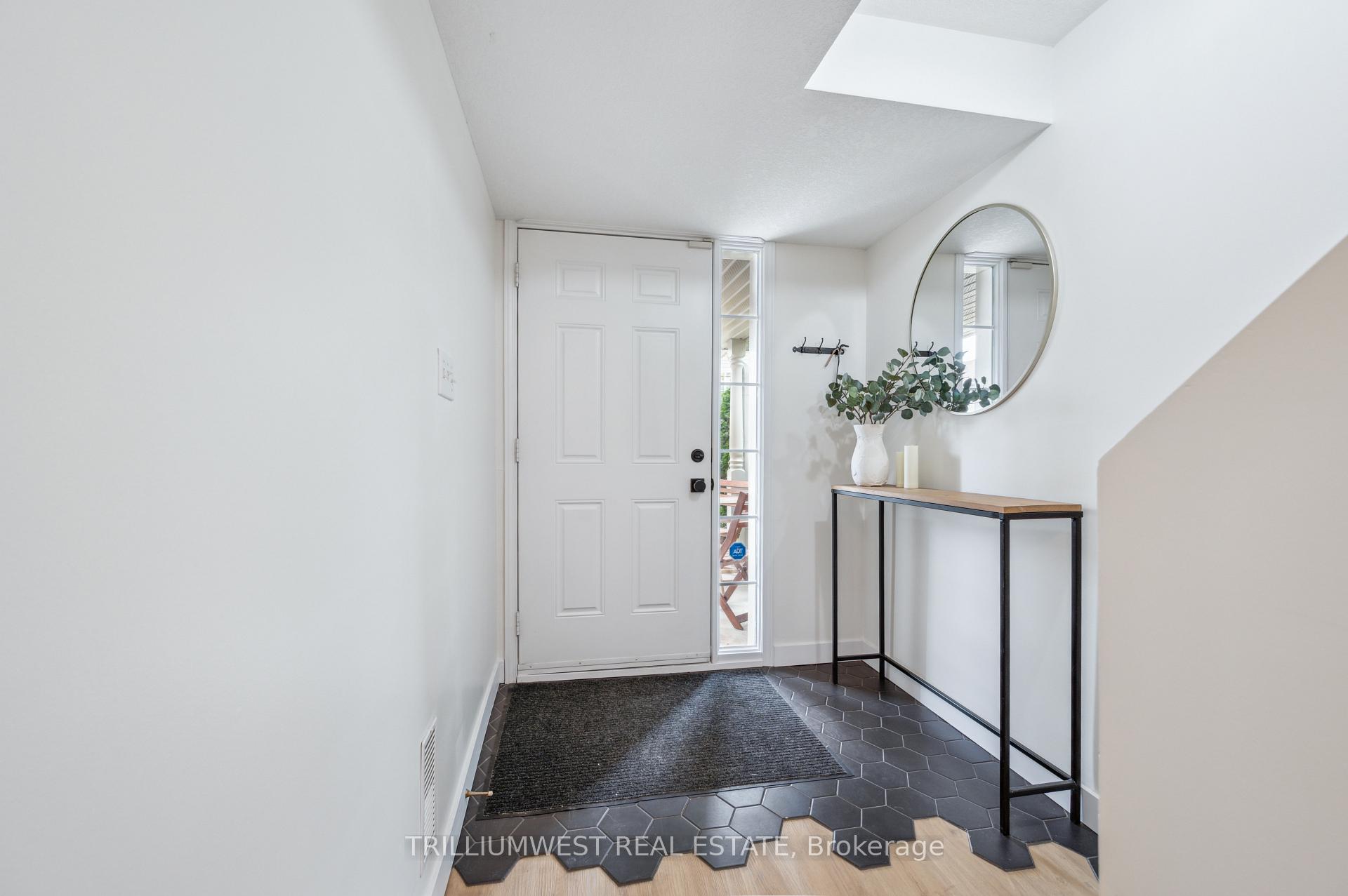 Photo 39 of Unit 22, 120 Dudhope Avenue, Cambridge — HOMEH