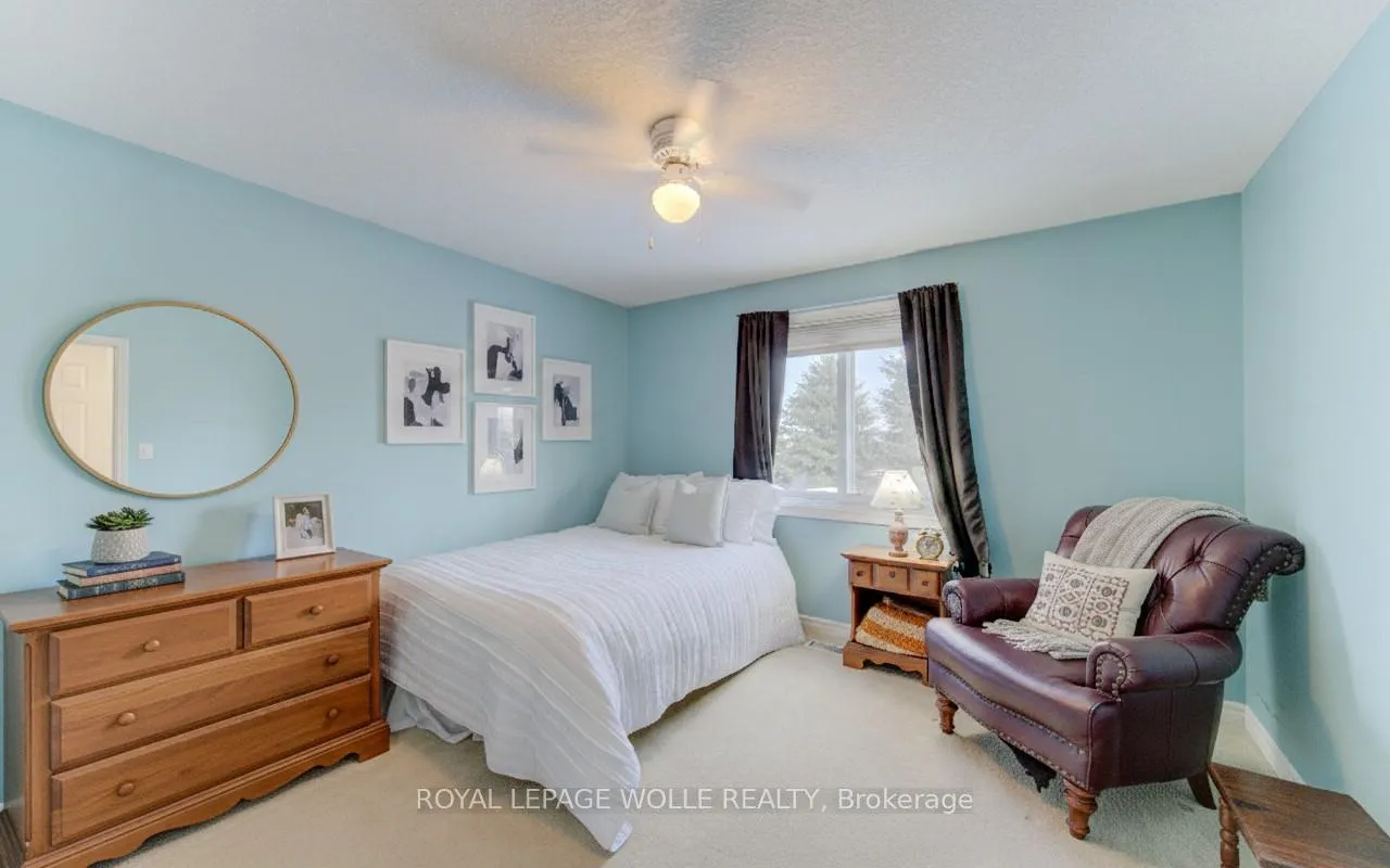 Photo 35 of 505 Sandbanks Crescent, Waterloo — HOMEH