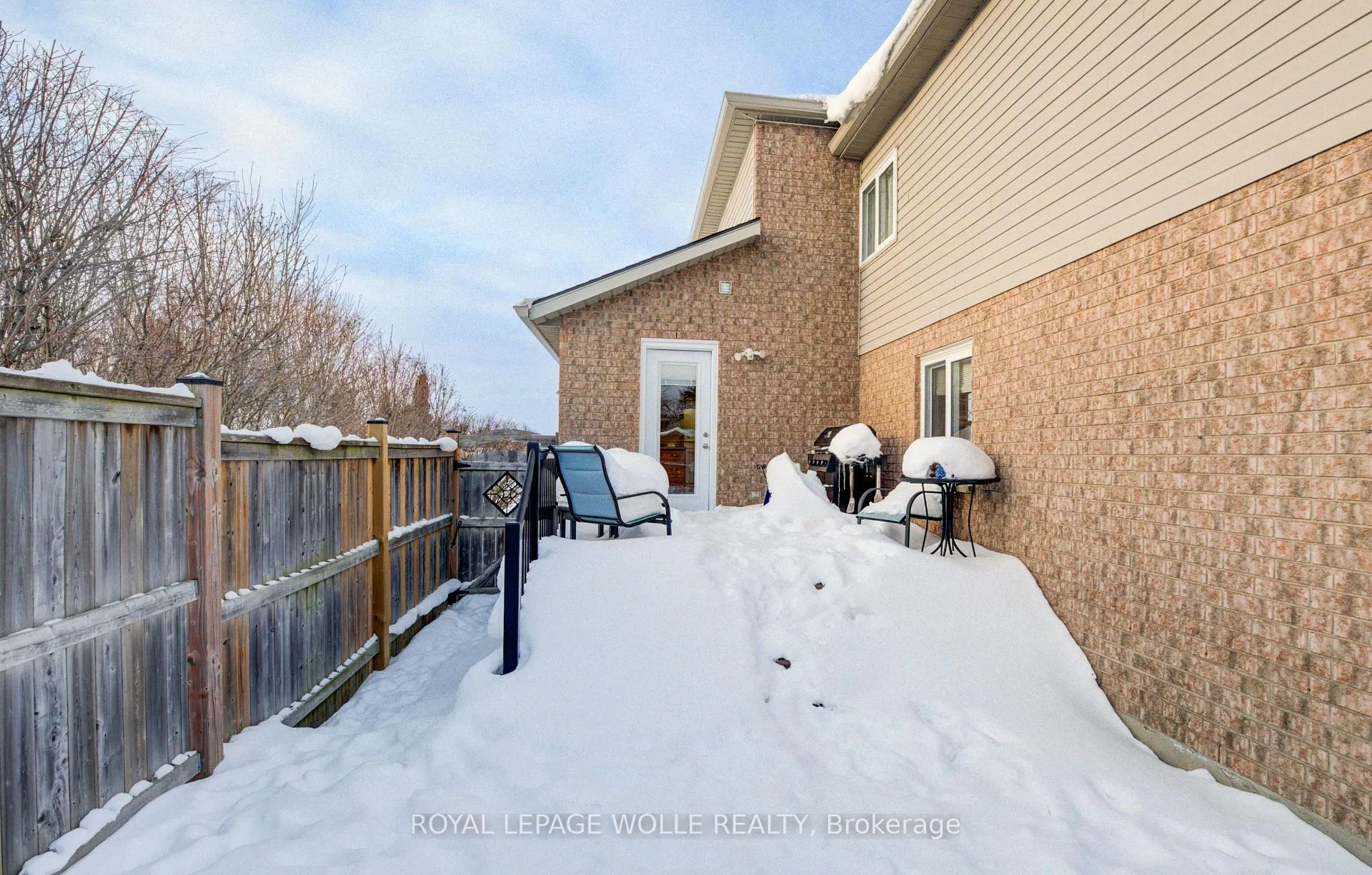 Photo 39 of 505 Sandbanks Crescent, Waterloo — HOMEH