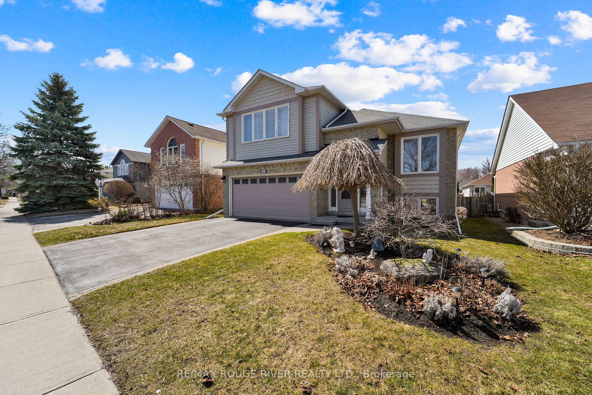 Photo 24 of 452 Fleetwood Drive, Oshawa, Eastdale — HOMEH