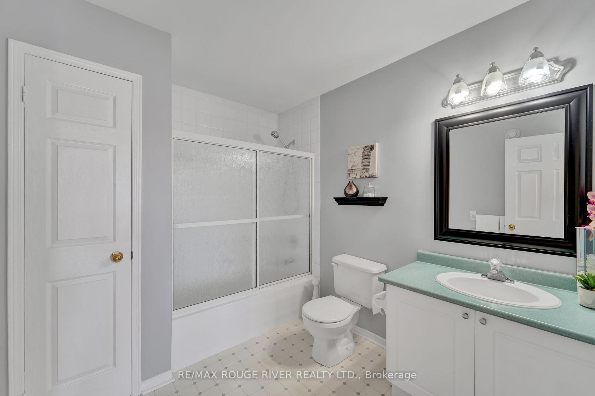 Photo 44 of 452 Fleetwood Drive, Oshawa, Eastdale — HOMEH