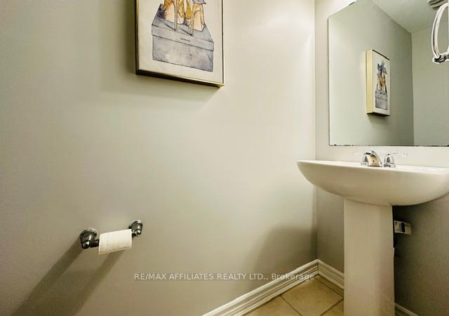Photo 7 of 20 Squashberry Lane, Ottawa, Kanata - Emerald Meadows/Trailwest — HOMEH