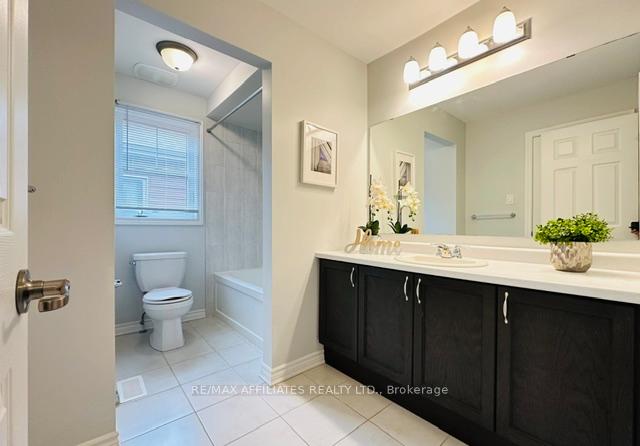 Photo 22 of 20 Squashberry Lane, Ottawa, Kanata - Emerald Meadows/Trailwest — HOMEH