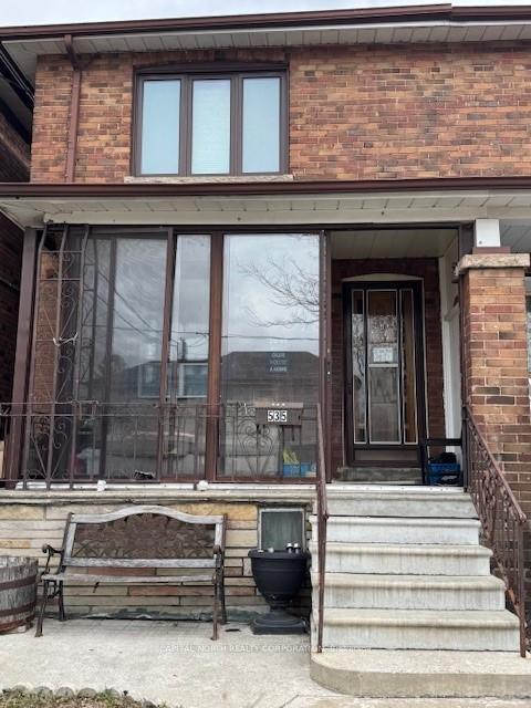 Photo 8 of 535 Glenholme Avenue, Toronto, Oakwood Village — HOMEH