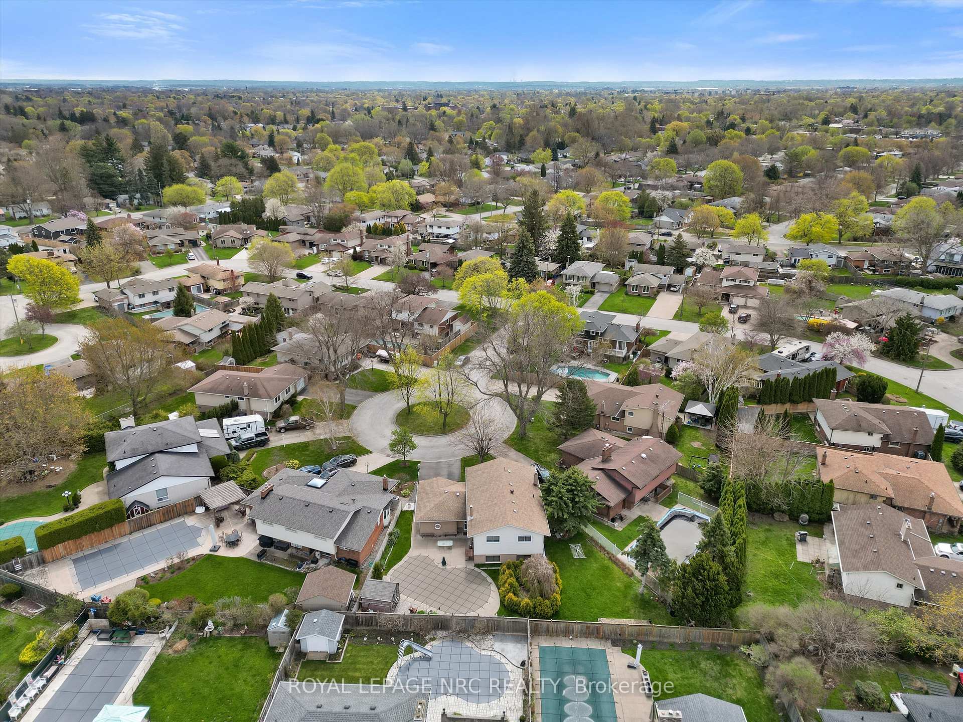 Photo 33 of 9 Pebble Beach Court, St. Catharines, Lakeshore — HOMEH