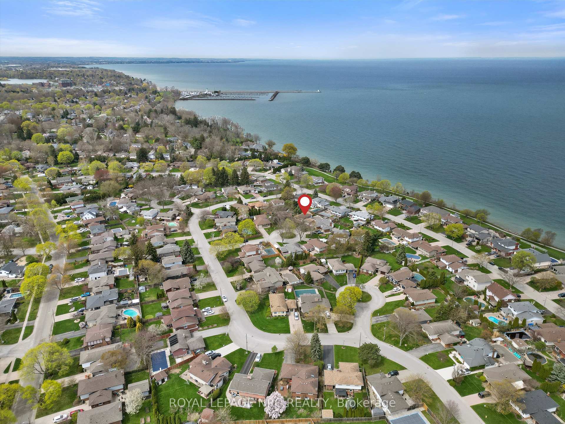 Photo 36 of 9 Pebble Beach Court, St. Catharines, Lakeshore — HOMEH