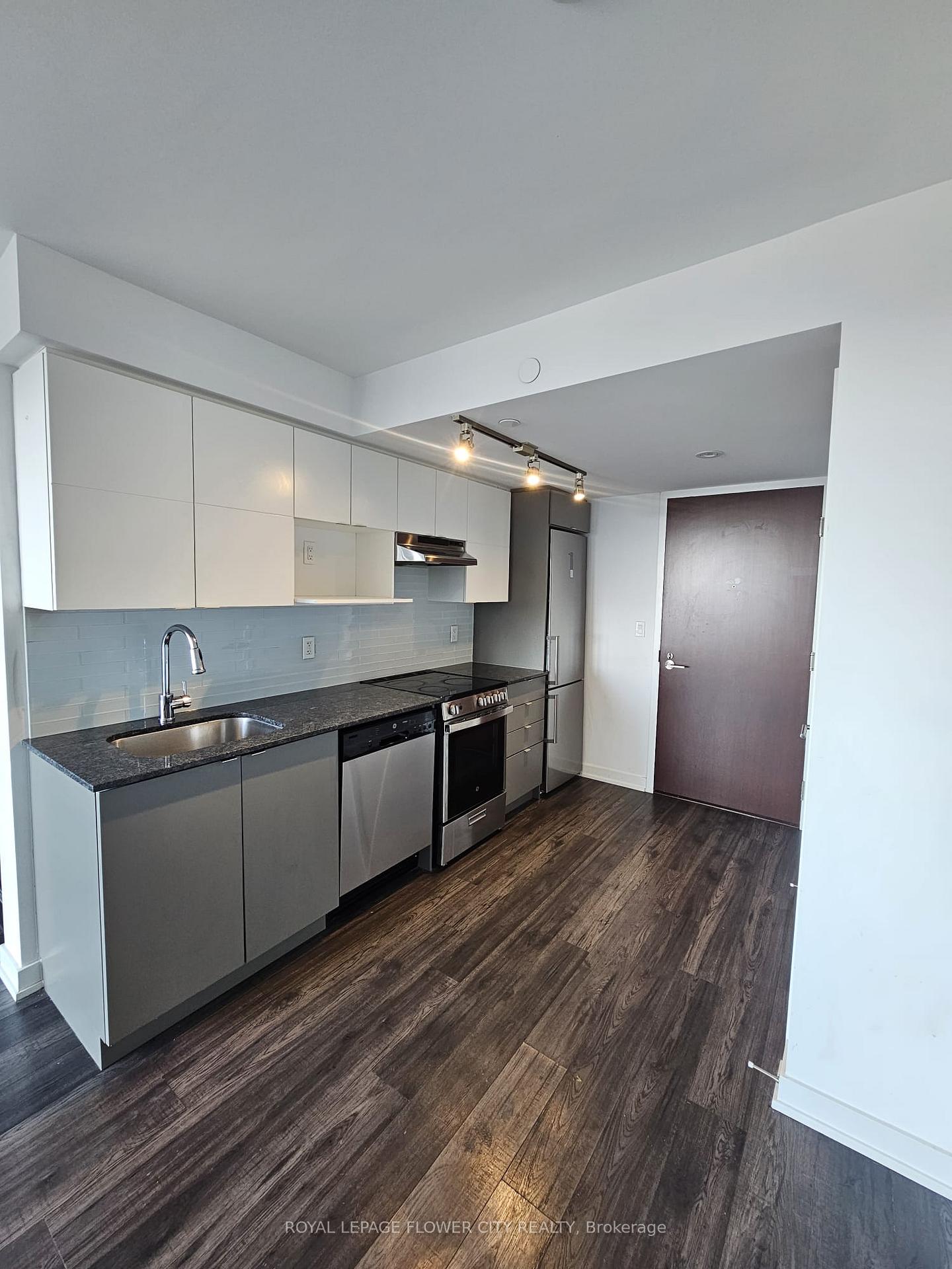 Photo 9 of Unit 1301, 120 Varna Drive, Toronto, Englemount-Lawrence — HOMEH
