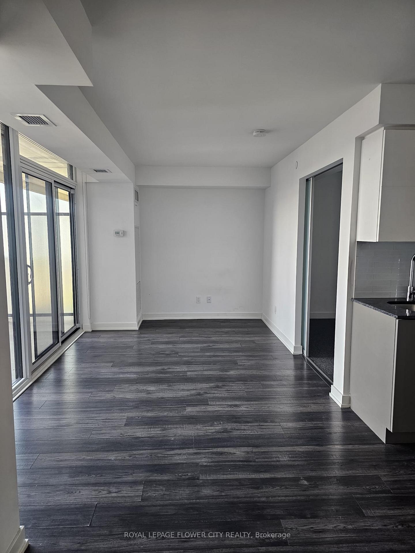 Photo 15 of Unit 1301, 120 Varna Drive, Toronto, Englemount-Lawrence — HOMEH