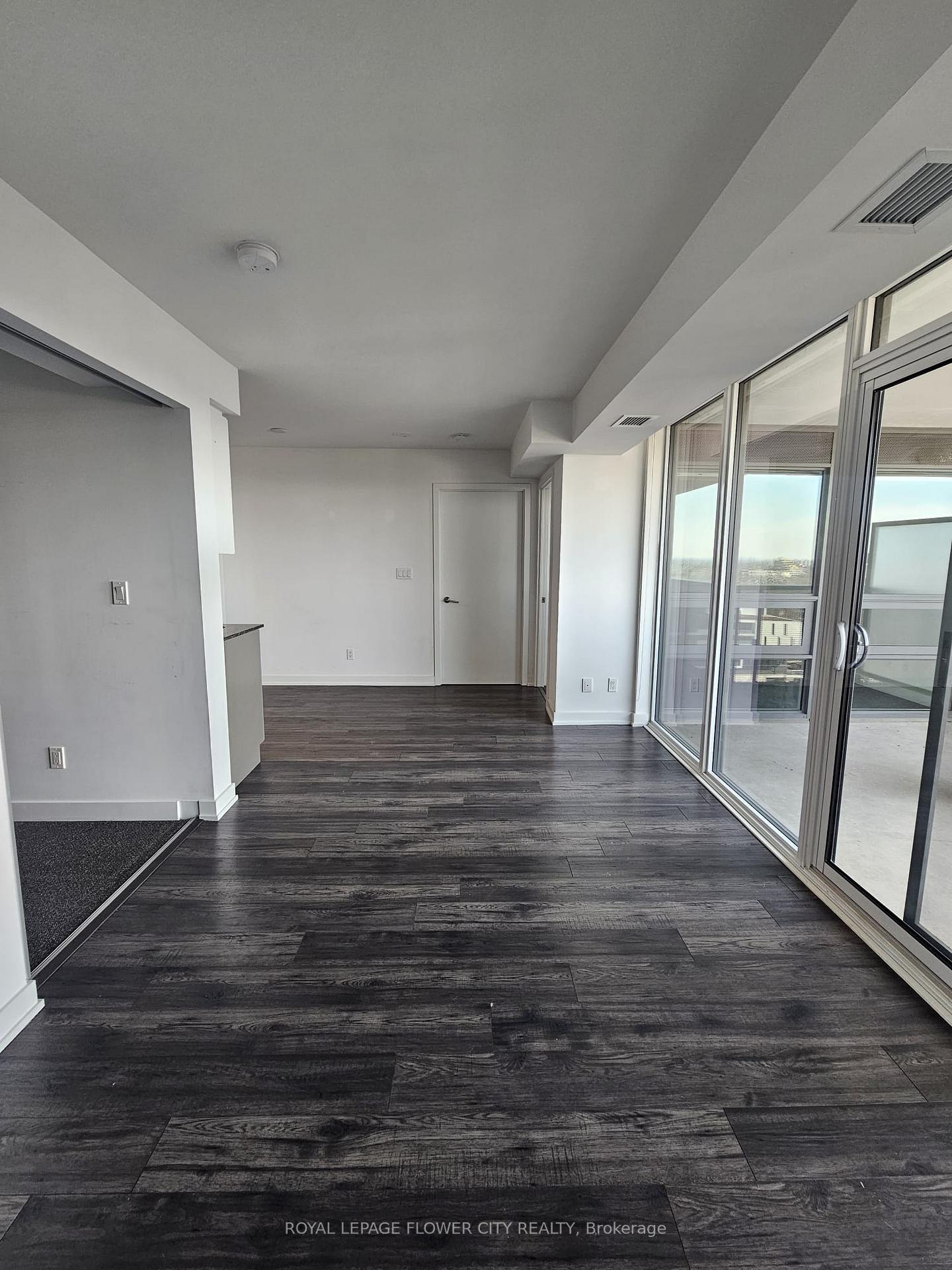 Photo 25 of Unit 1301, 120 Varna Drive, Toronto, Englemount-Lawrence — HOMEH