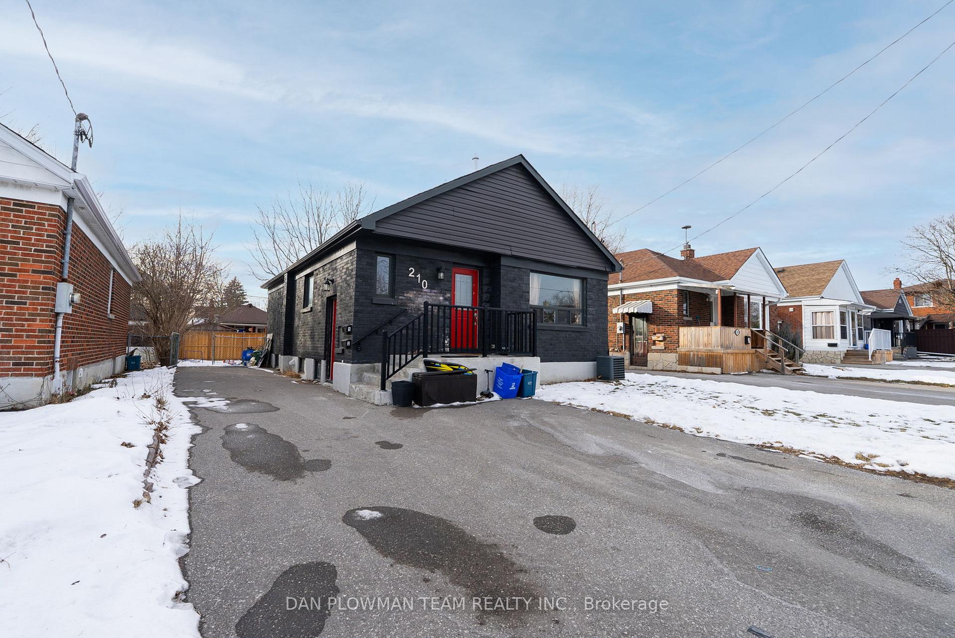 Photo 23 of 210 Wilson Road S, Oshawa, Central — HOMEH