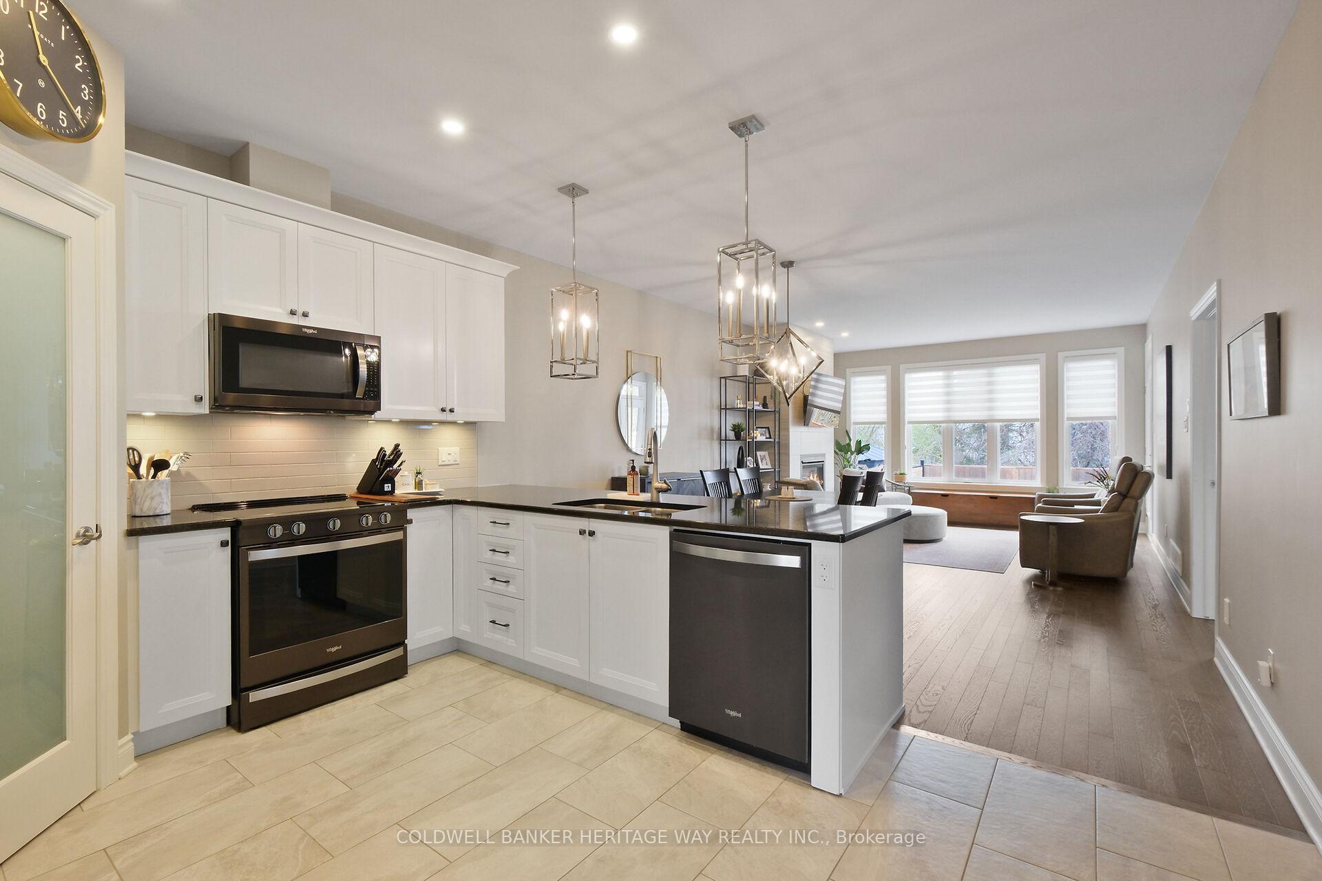 Photo 10 of 28 Matthews Street, Carleton Place — HOMEH