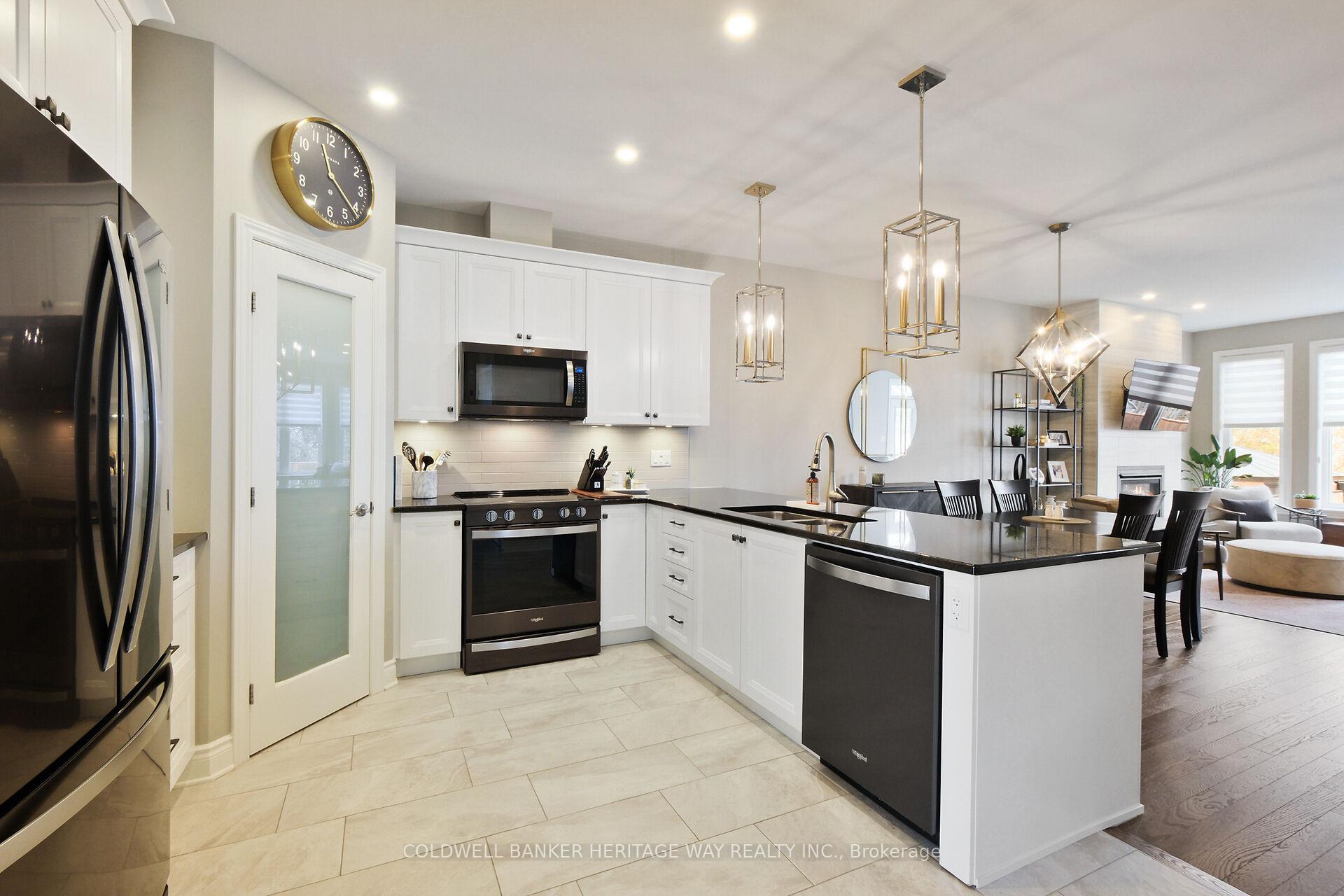 Photo 11 of 28 Matthews Street, Carleton Place — HOMEH
