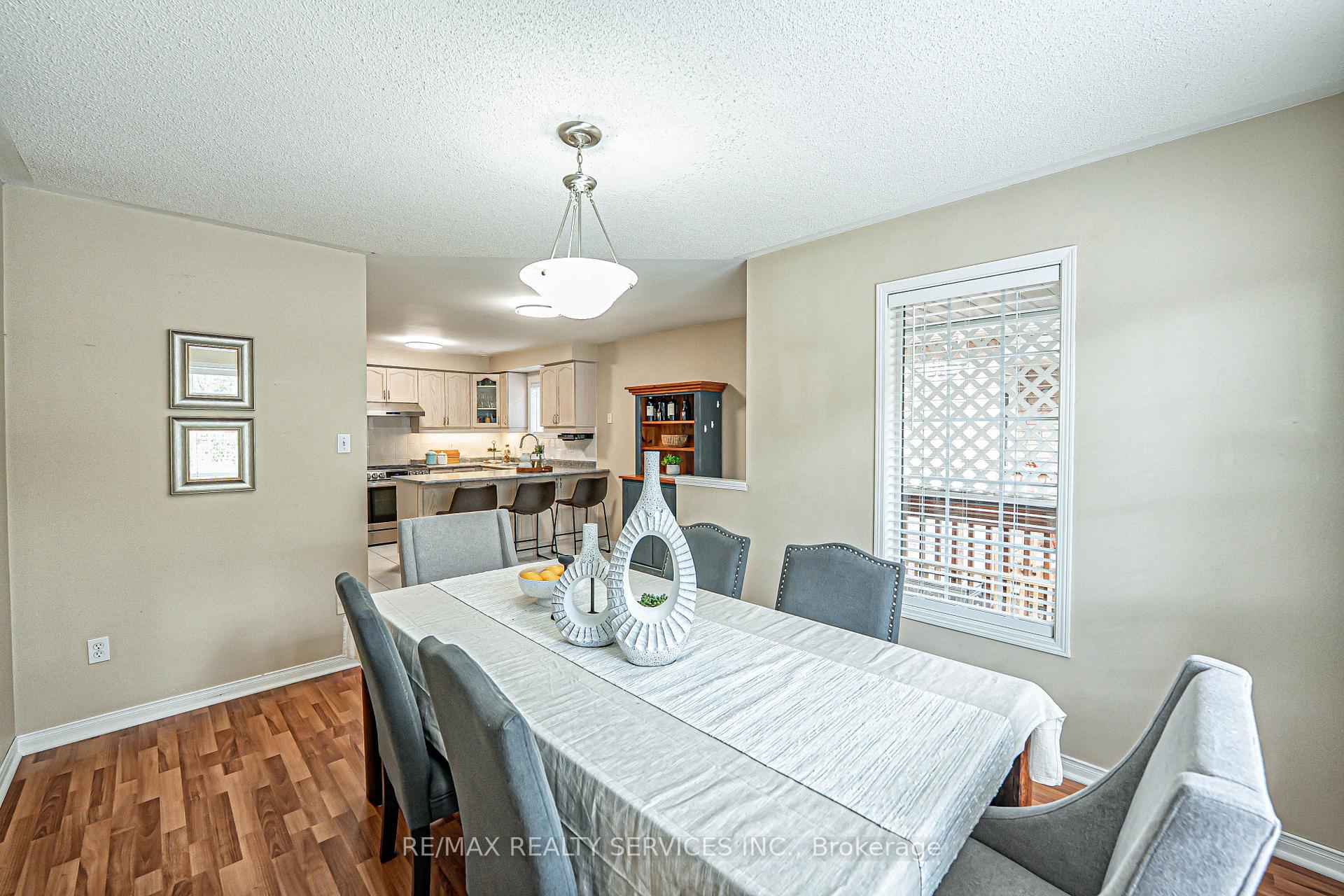 Photo 33 of 196 Van Scott Drive, Brampton, Northwest Sandalwood Parkway — HOMEH