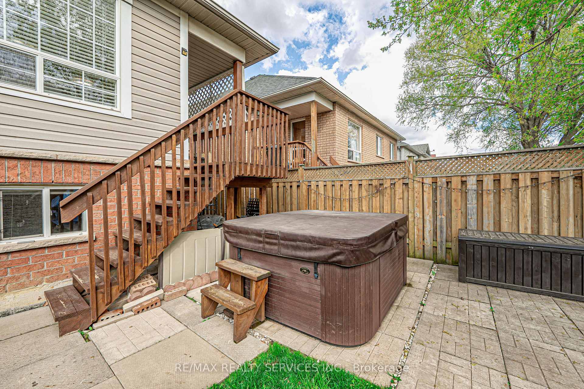 Photo 82 of 196 Van Scott Drive, Brampton, Northwest Sandalwood Parkway — HOMEH