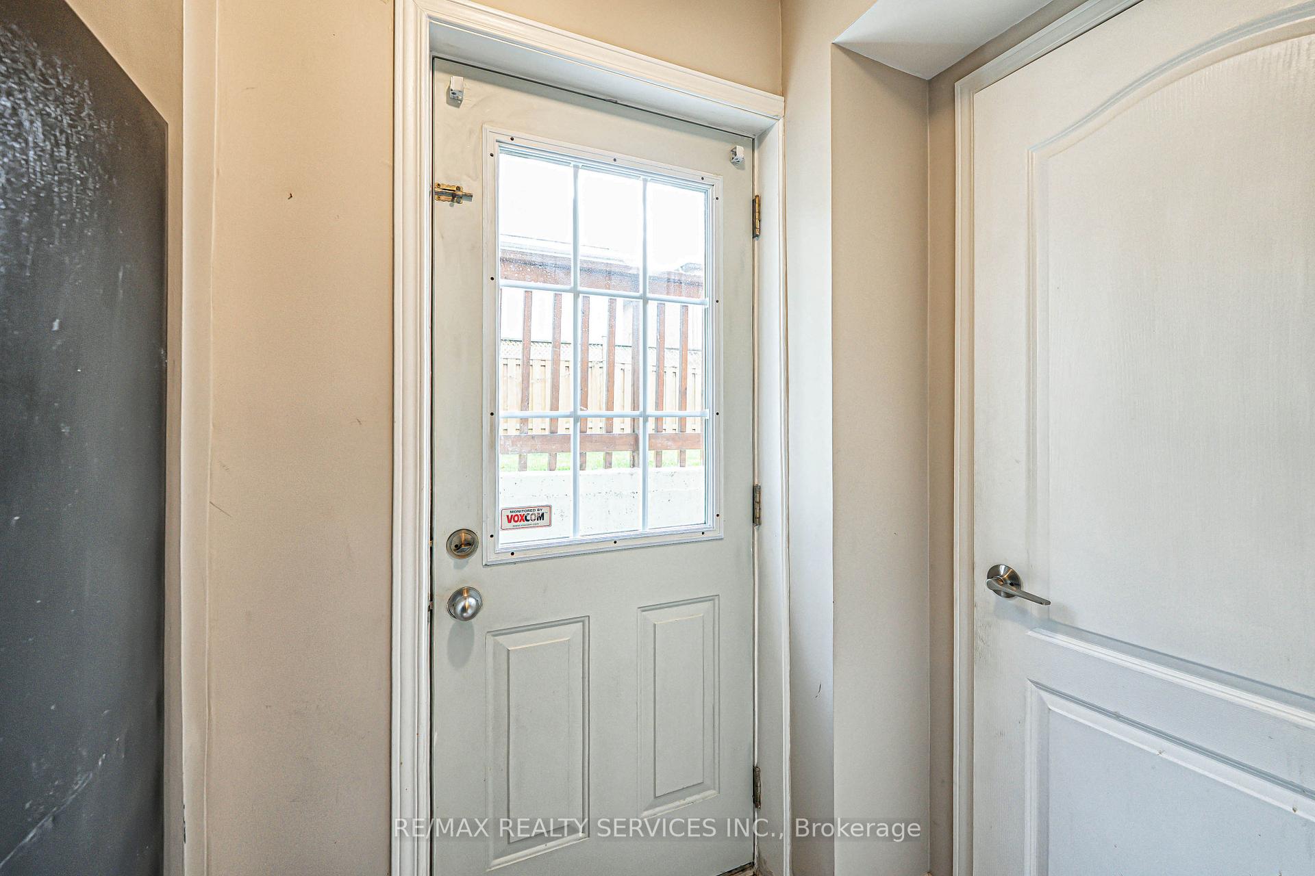 Photo 71 of 196 Van Scott Drive, Brampton, Northwest Sandalwood Parkway — HOMEH